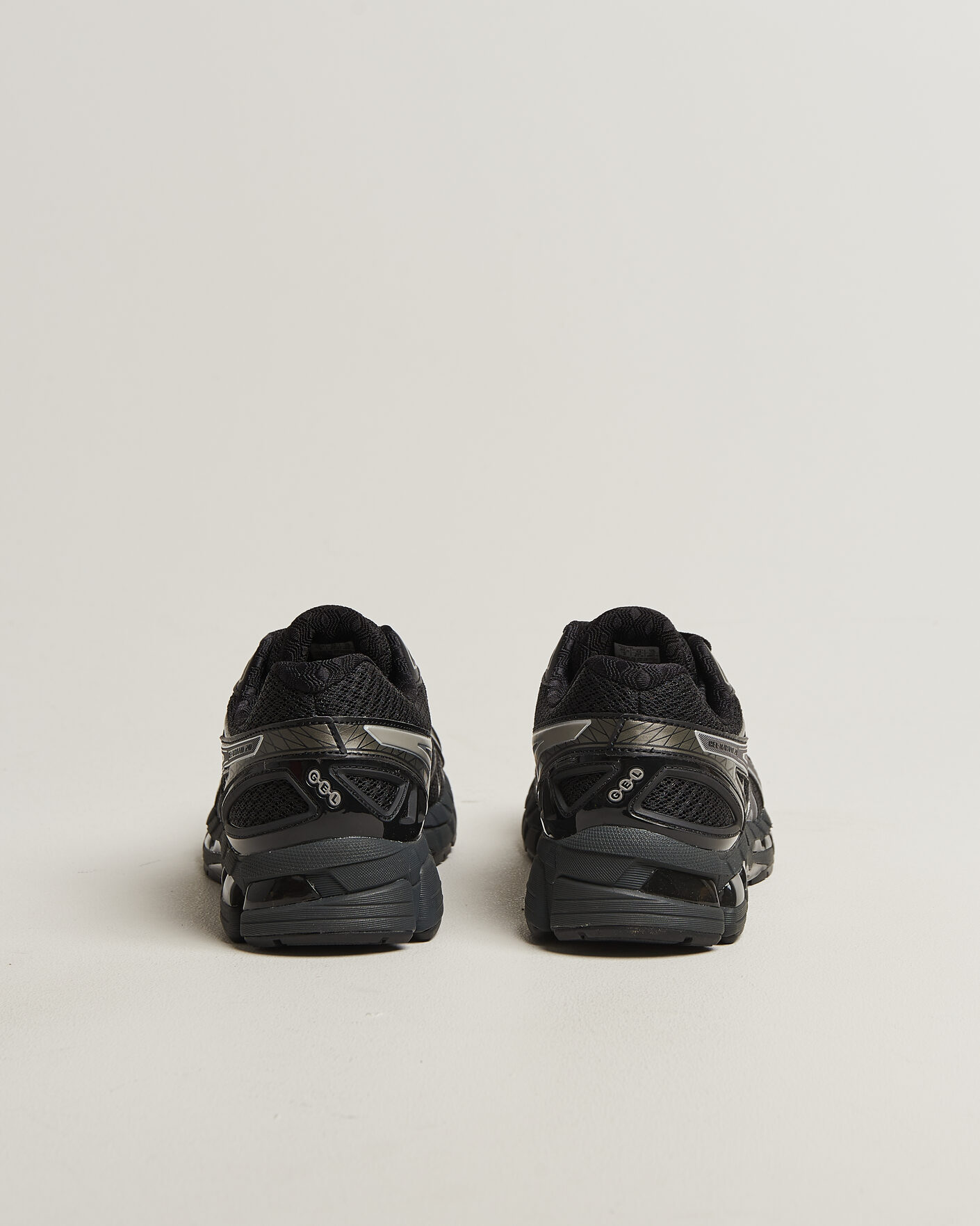 Mies | Tennarit | Asics | Gel-Kayano 20 Black/Clay Grey