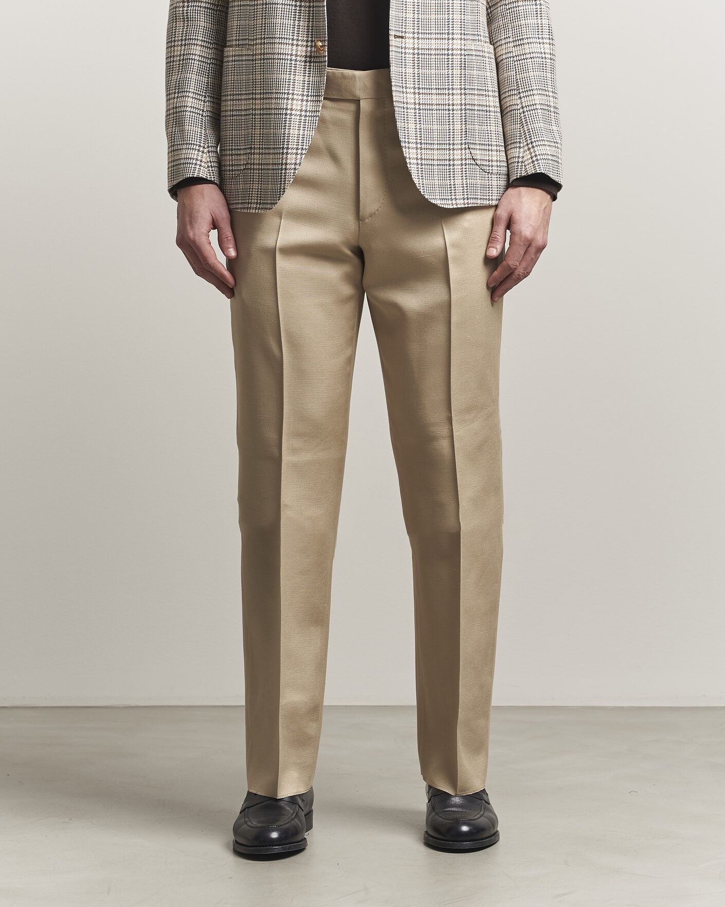 Mies | Housut | Lardini | Palu Straight Fit Viscose/Silk Trousers Beige