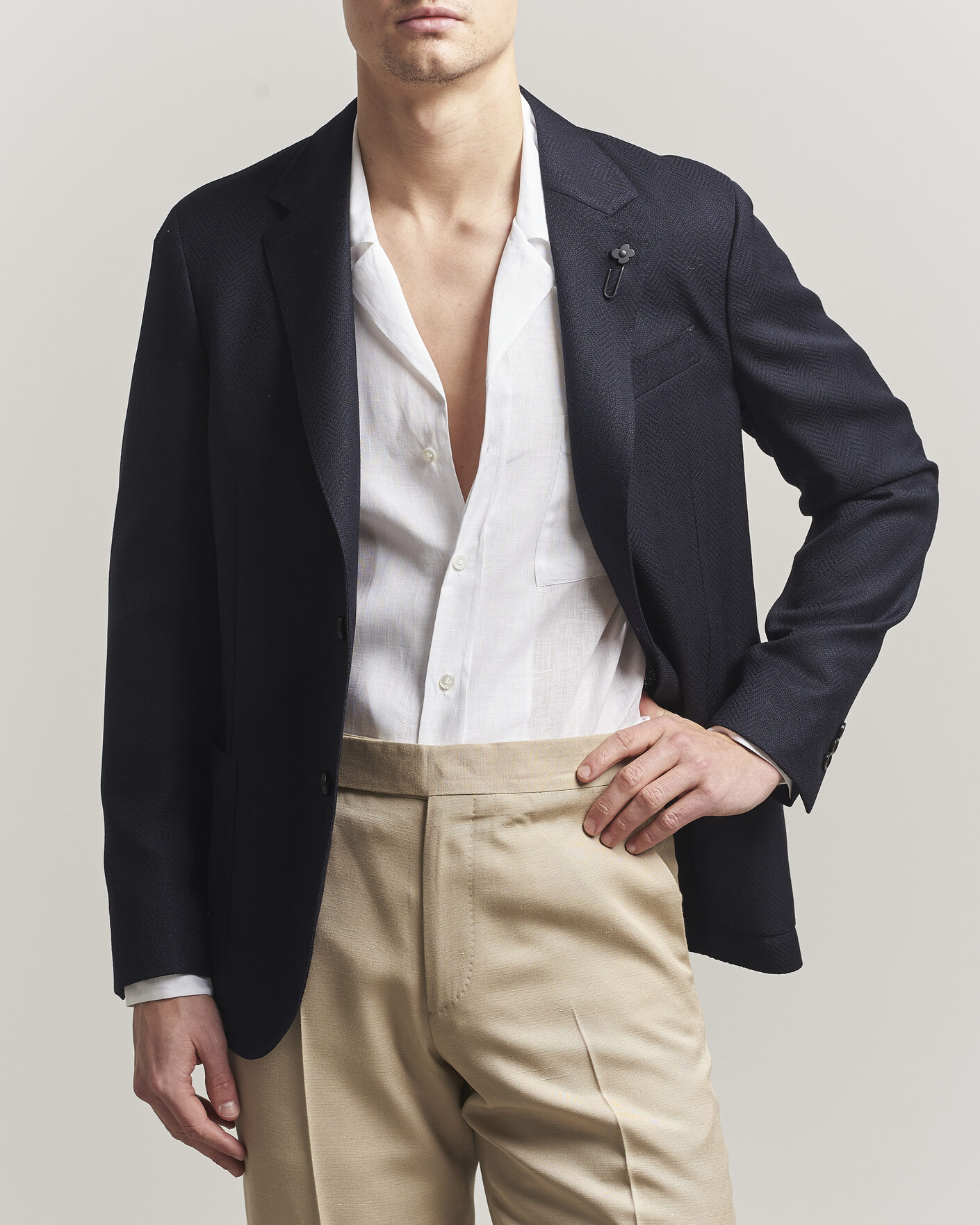 Mies | Pikkutakit | Lardini | Herringbone Light Wool Blazer Navy