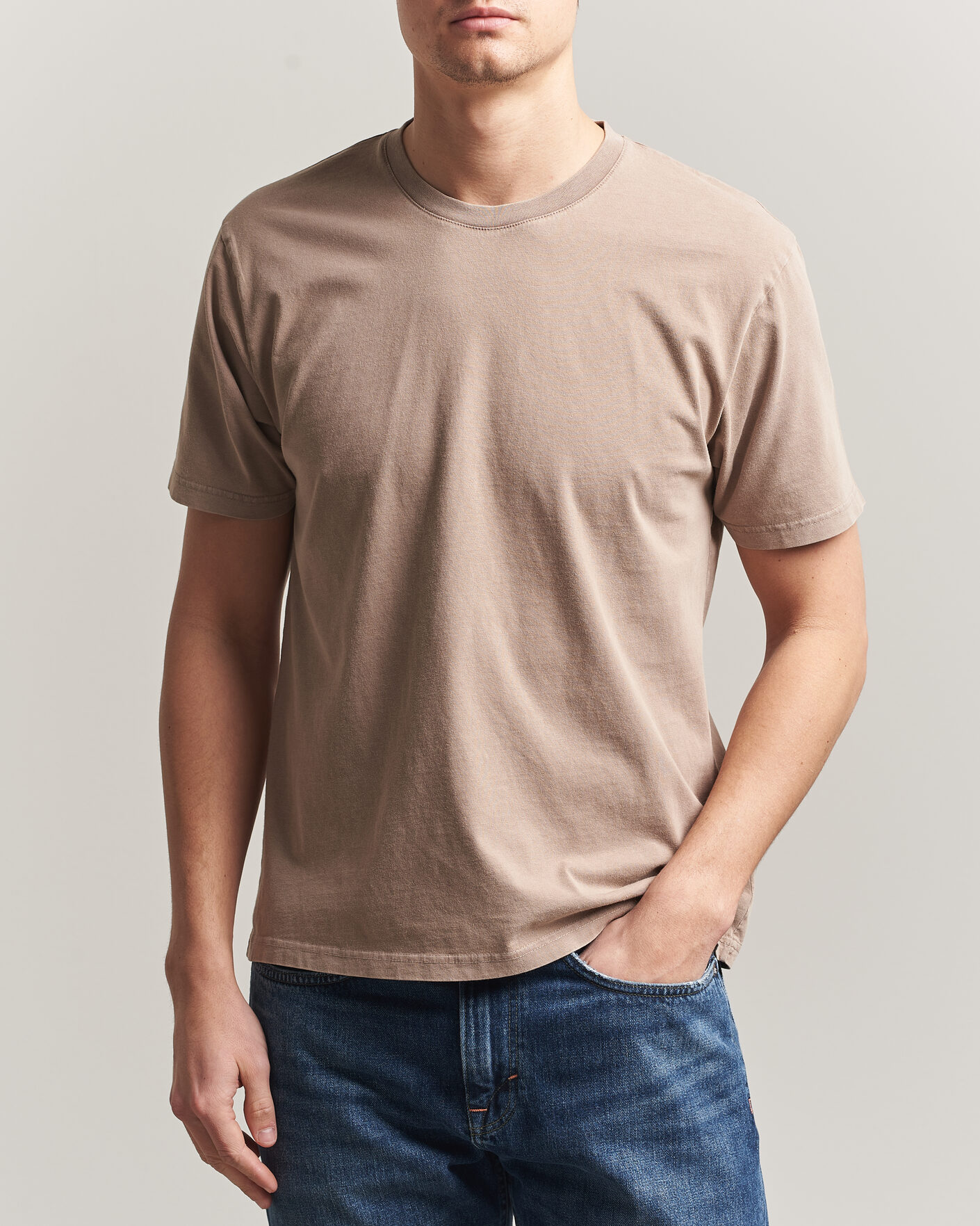 Mies | T-paidat | Colorful Standard | Classic Organic T-Shirt Faded Khaki
