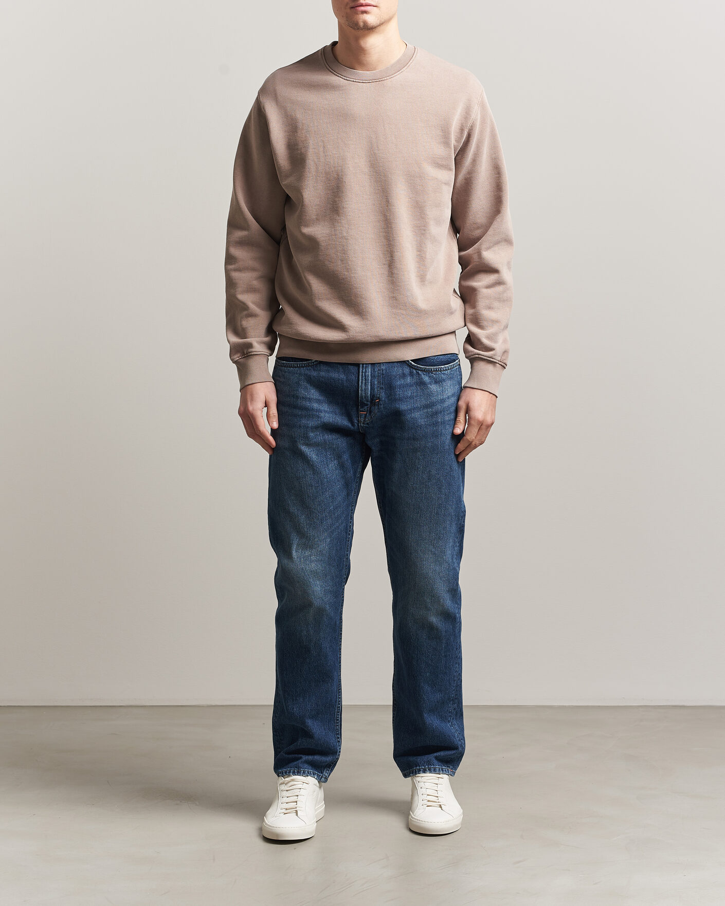 Mies | Puserot | Colorful Standard | Classic Organic Crew Neck Sweat Faded Khaki