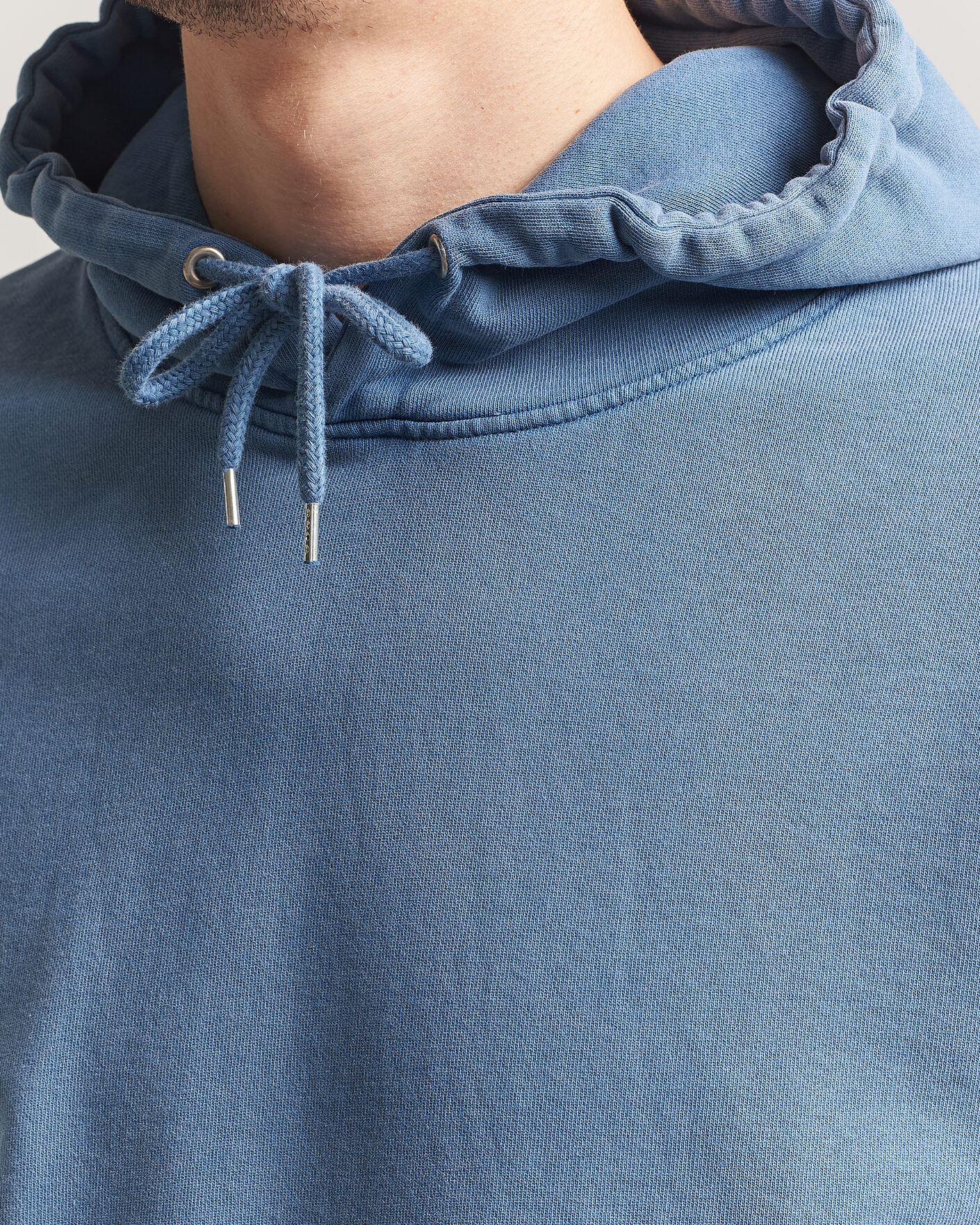 Mies | Puserot | Colorful Standard | Classic Organic Hood Faded Indigo