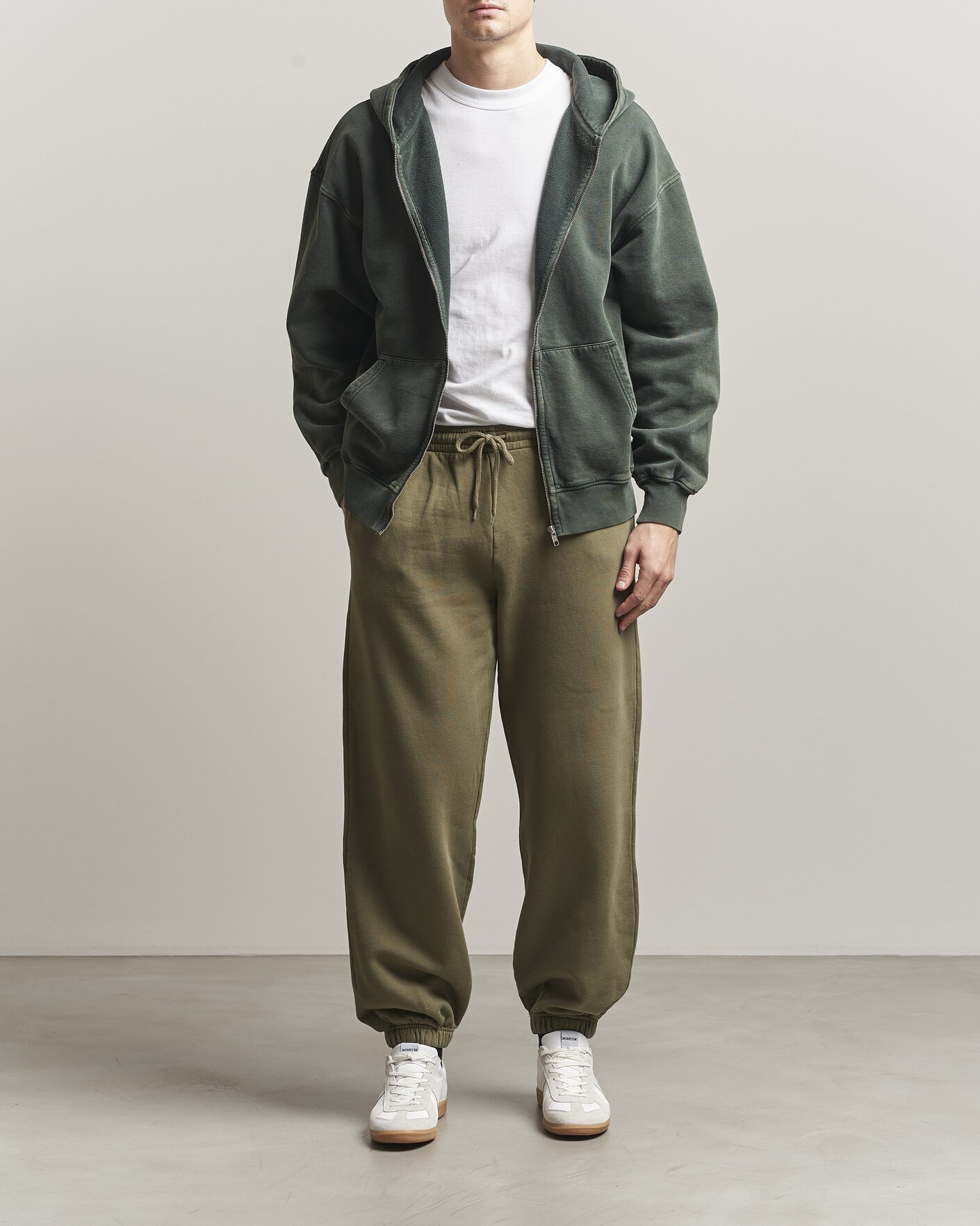 Mies | Housut | Colorful Standard | Classic Organic Sweatpants Dusty Olive