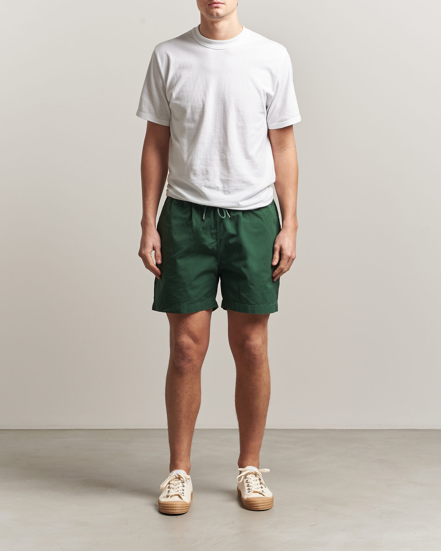 Mies | Shortsit | Colorful Standard | Classic Organic Twill Drawstring Shorts Emerald Green