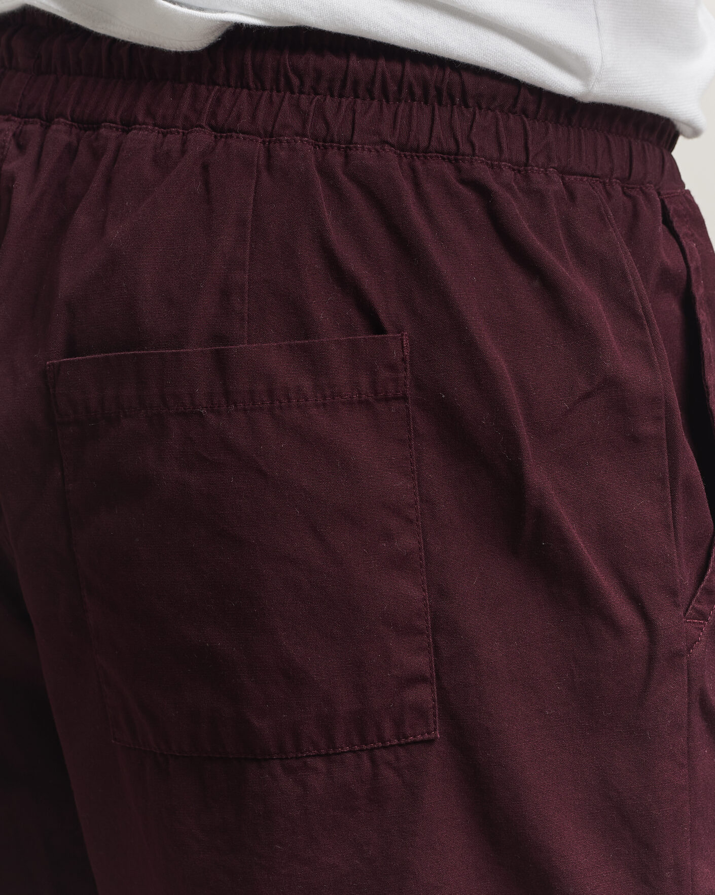 Mies | Shortsit | Colorful Standard | Classic Organic Twill Drawstring Shorts Oxblood Red