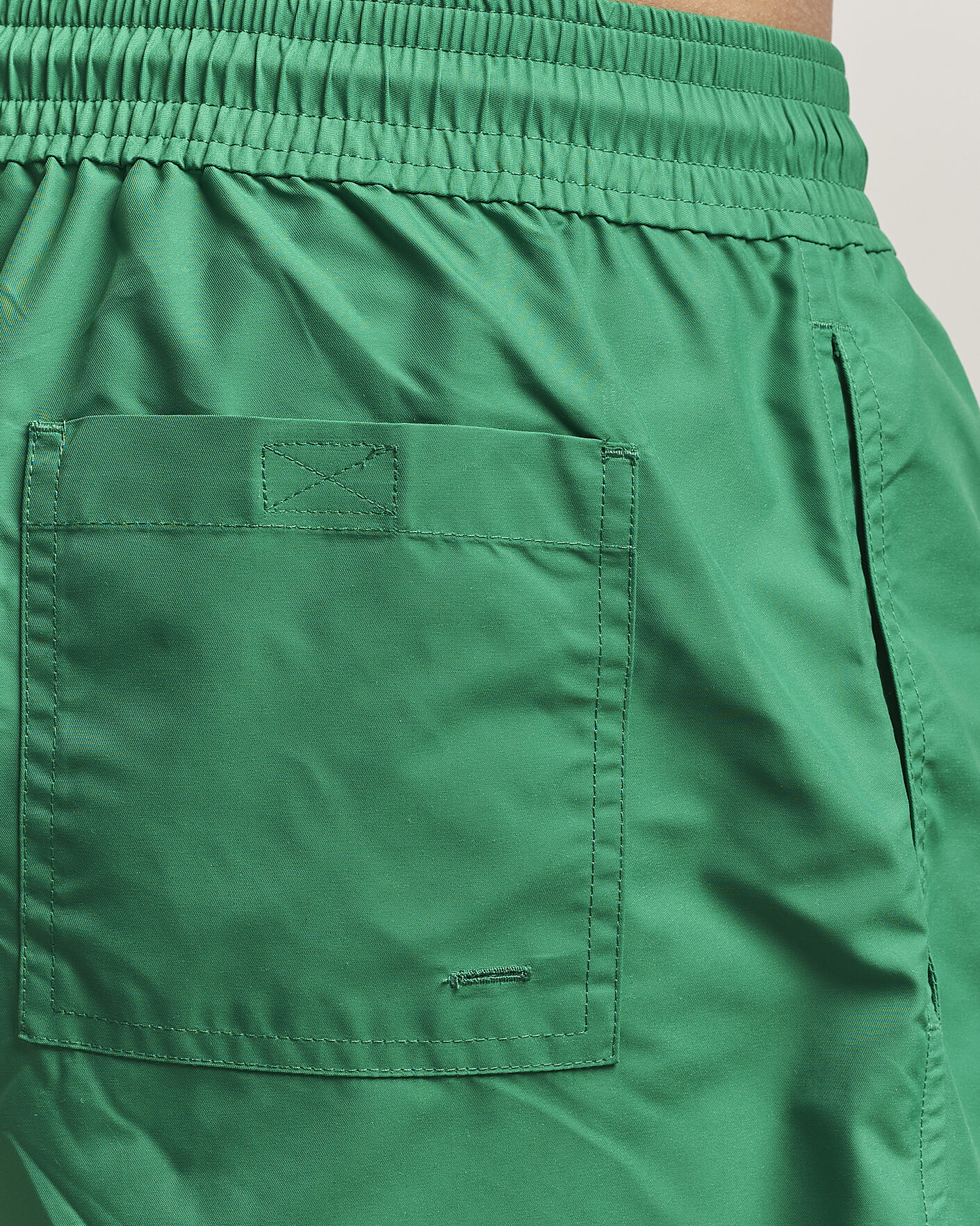 Mies | Uimahousut | Colorful Standard | Classic Organic Swim Shorts Kelly Green