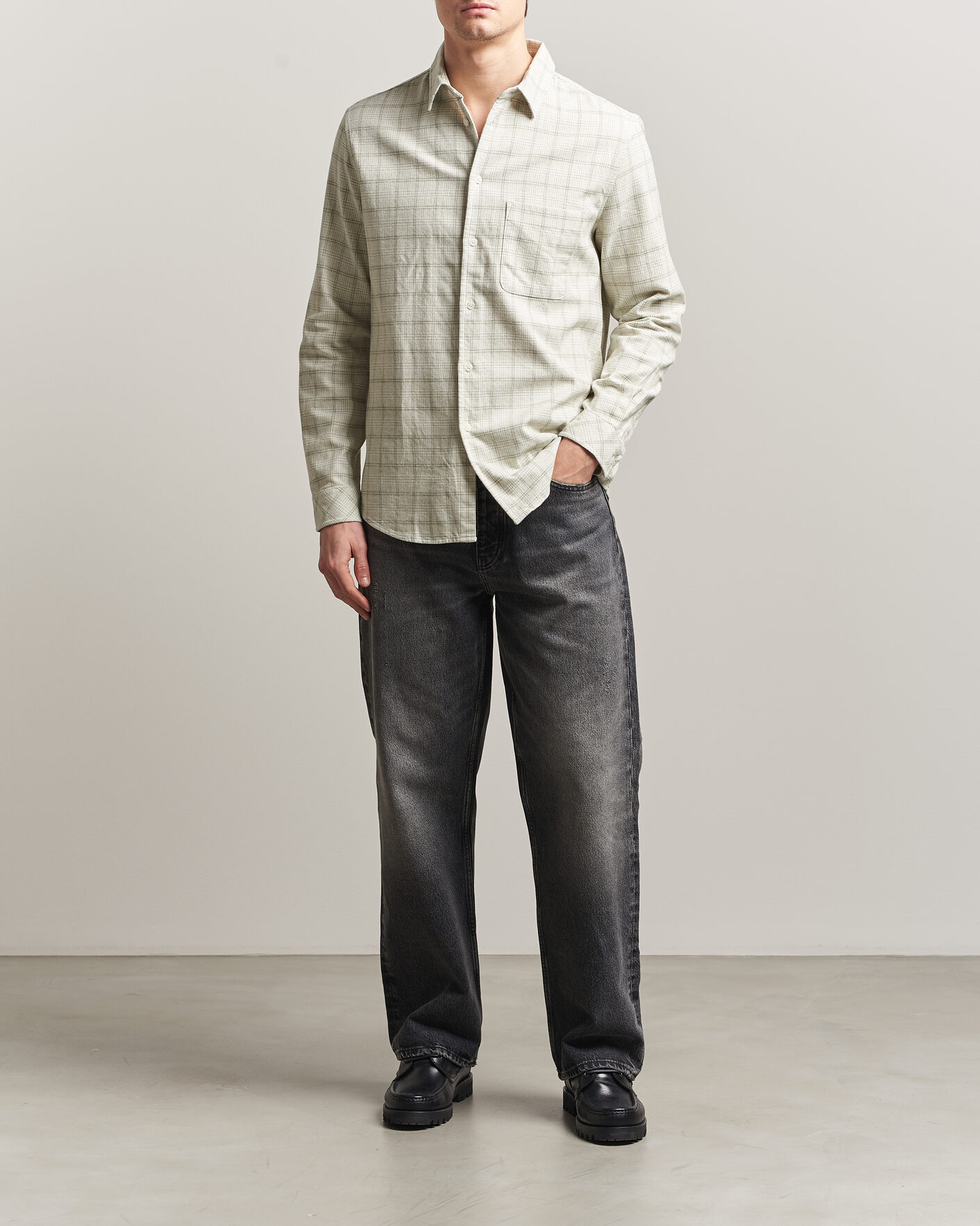 Mies | Kauluspaidat | Samsøe Samsøe | Liam Checked Cotton Shirt Off White