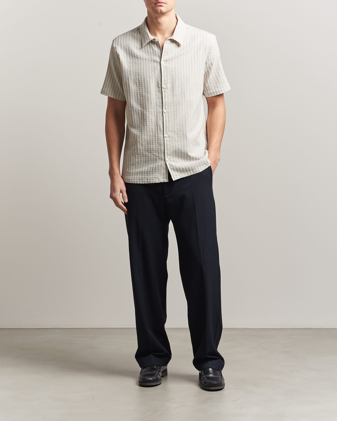 Mies | Kauluspaidat | Samsøe Samsøe | Avan Structured Short Sleeve Shirt Moonstruck