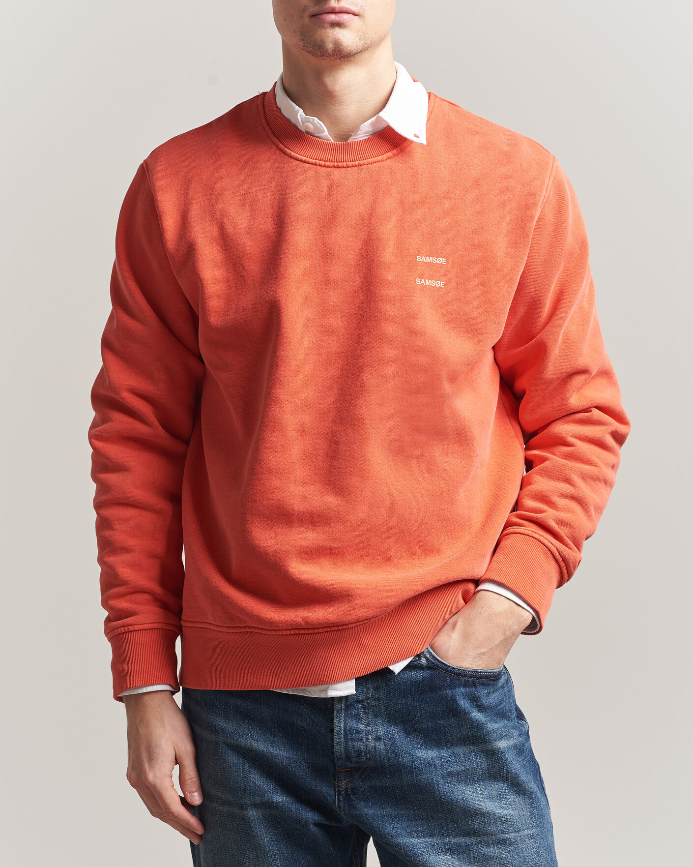 Mies | Puserot | Samsøe Samsøe | Joel Washed Organic Cotton Sweatshirt Aurora Red