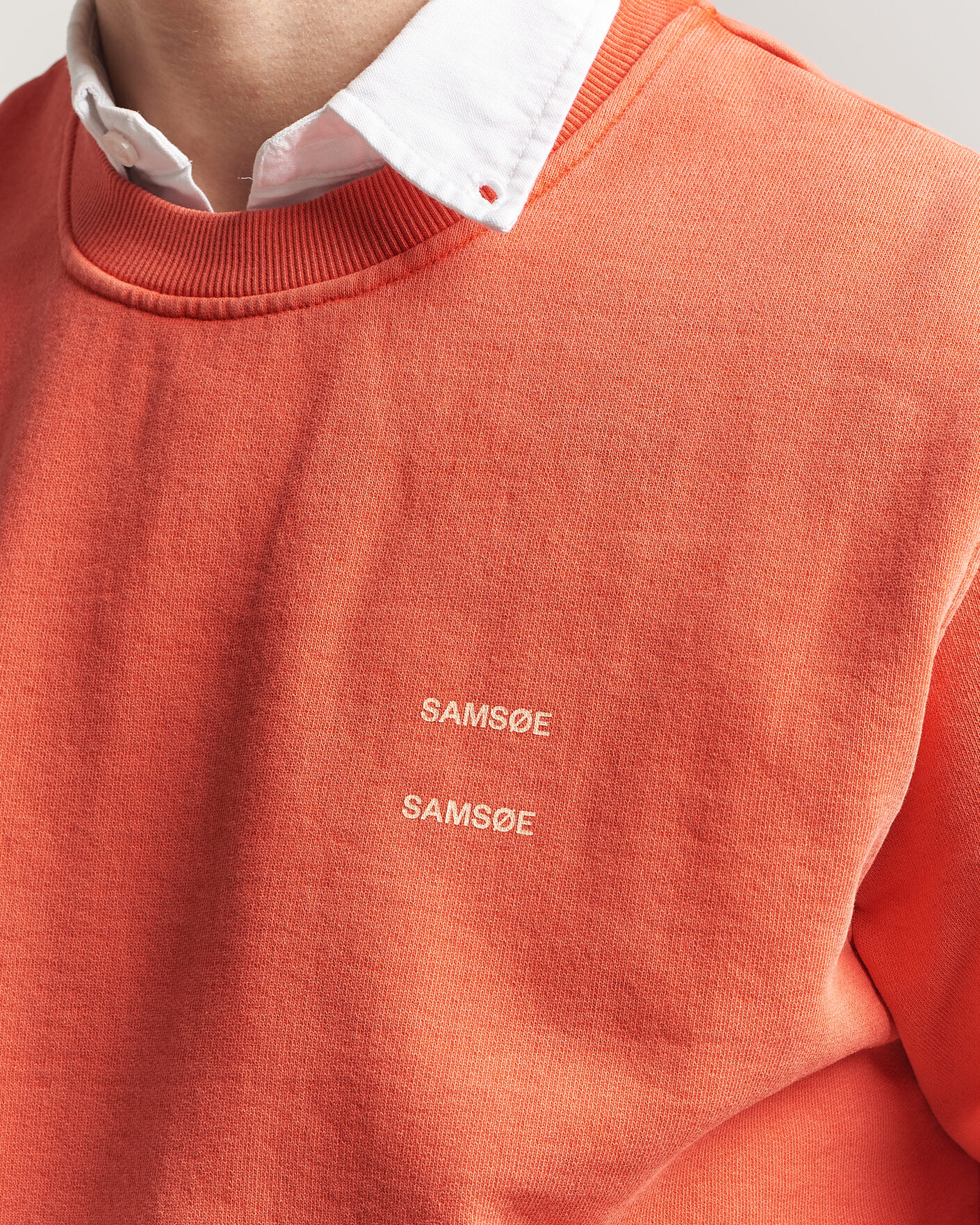 Mies | Puserot | Samsøe Samsøe | Joel Washed Organic Cotton Sweatshirt Aurora Red