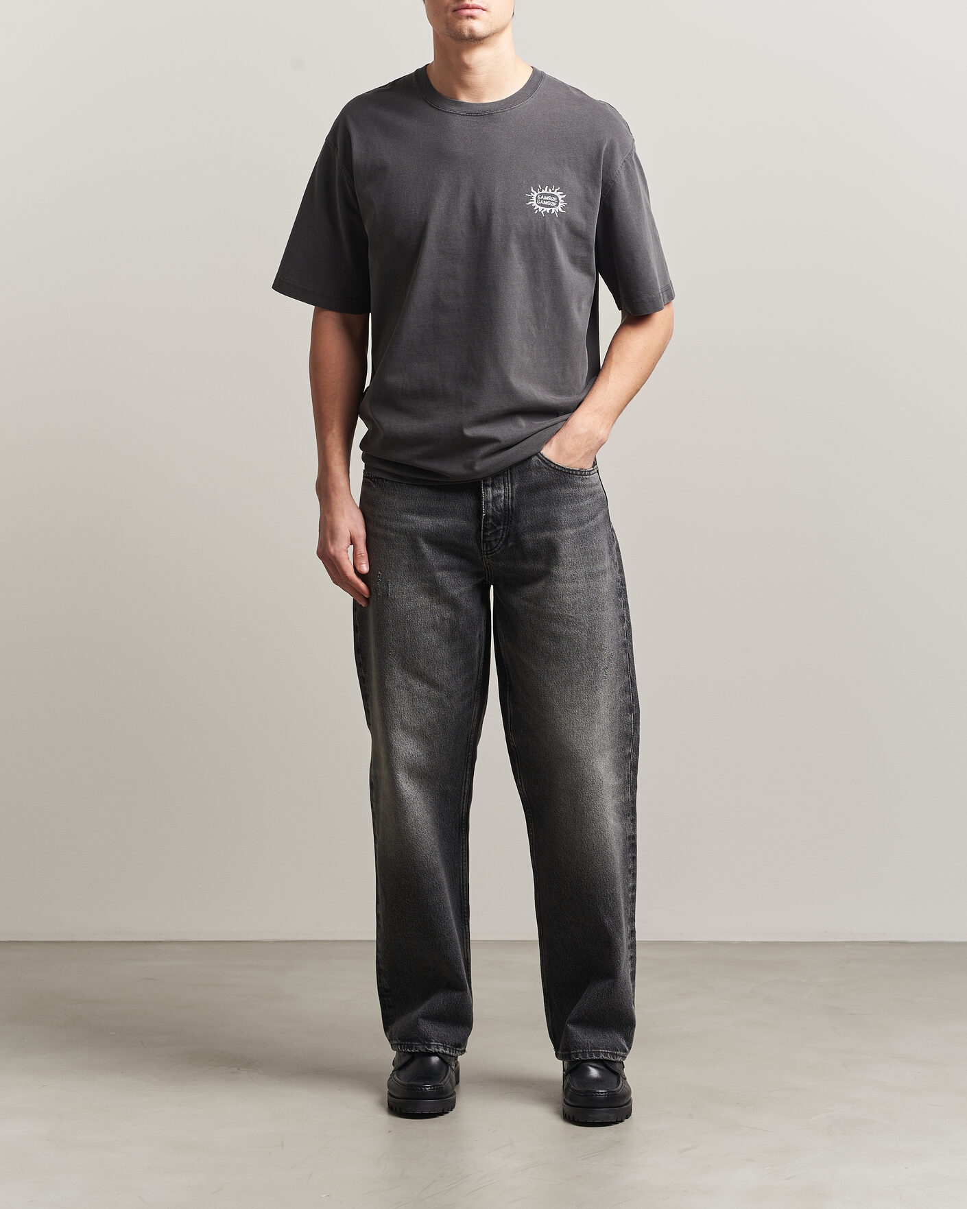 Mies | T-paidat | Samsøe Samsøe | Gergei Printed Crew Neck T-Shirt Washed Black