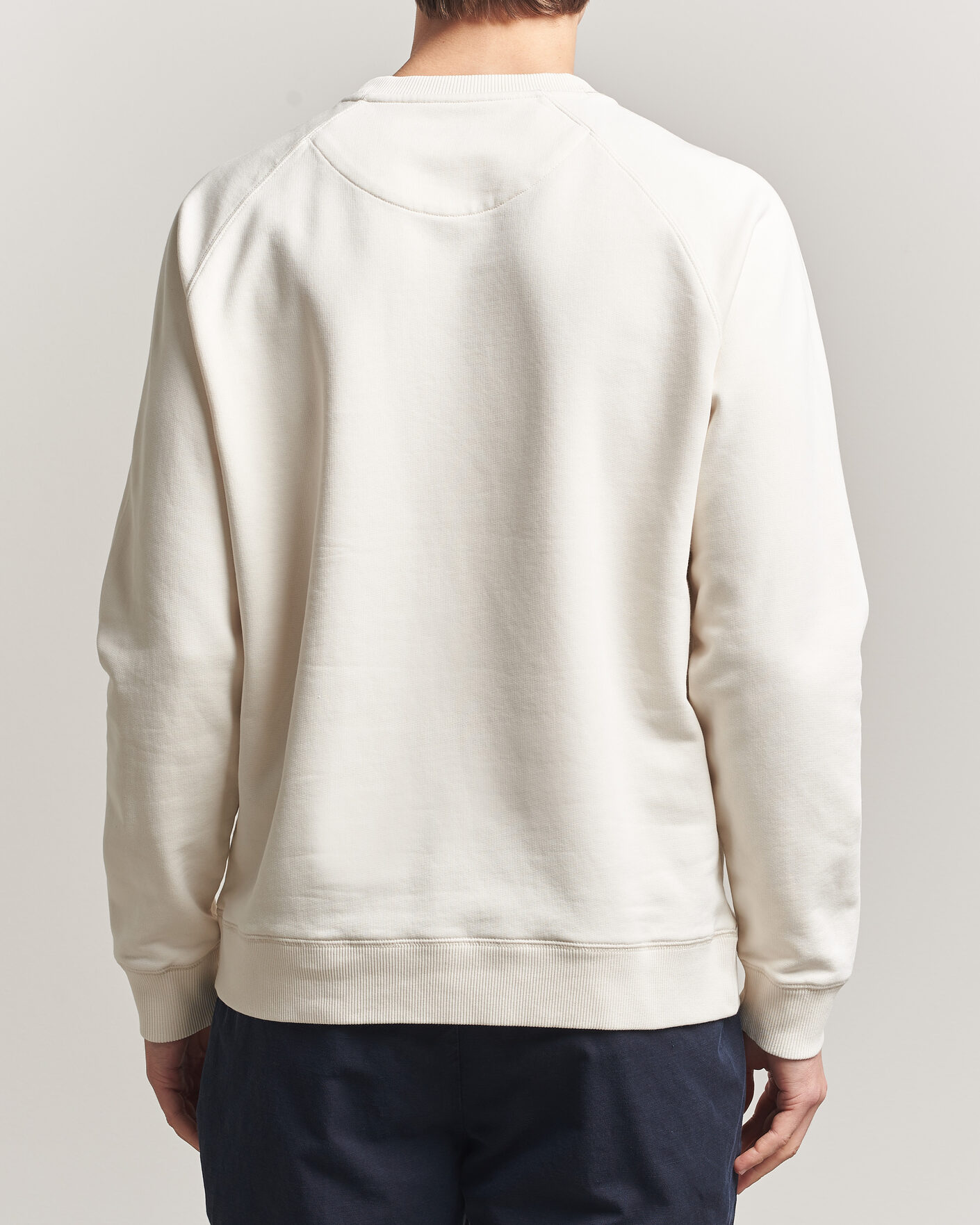 Mies | Puserot | Stenströms | Raglan Crew Logo Sweater White