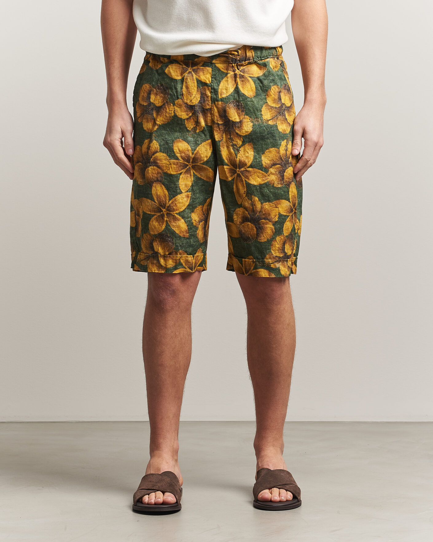 Mies | Shortsit | Stenströms | Flower Printed Linen Shorts Green
