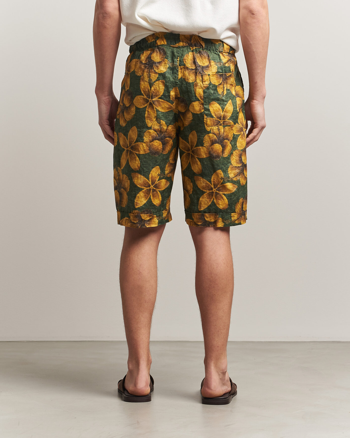 Mies | Shortsit | Stenströms | Flower Printed Linen Shorts Green