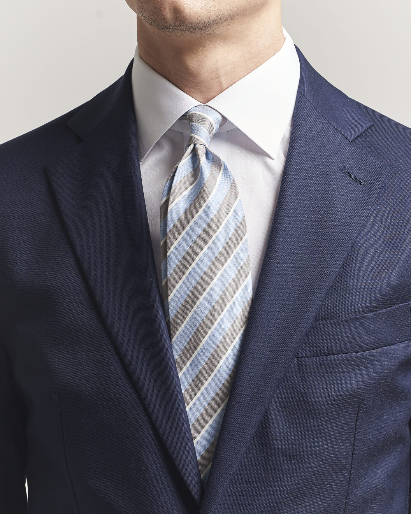 Mies | Solmiot | Eton | Striped Linen Silk Tie Brown/Blue