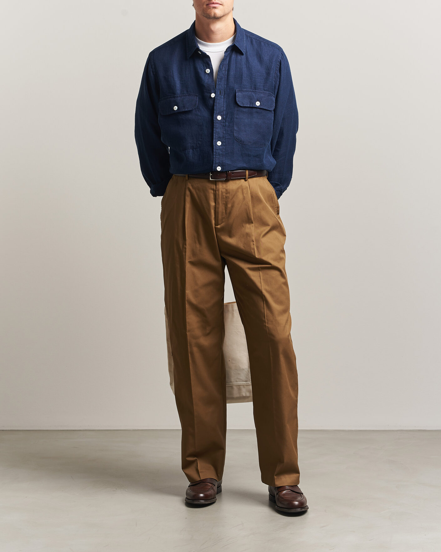 Mies | Kauluspaidat | Drake's | Linen Twill Deep Pocket Work Shirt Navy