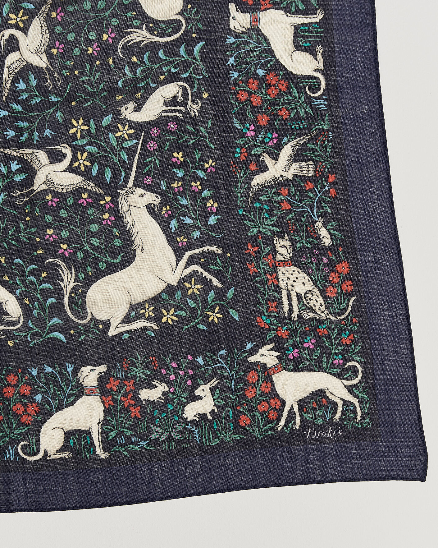 Mies | Huivit | Drake's | Unicorn Print Wool/Silk Bandana Navy