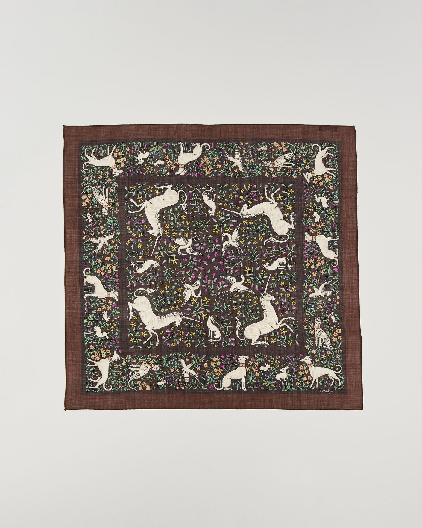Mies | Huivit | Drake's | Unicorn Print Wool/Silk Bandana Brown