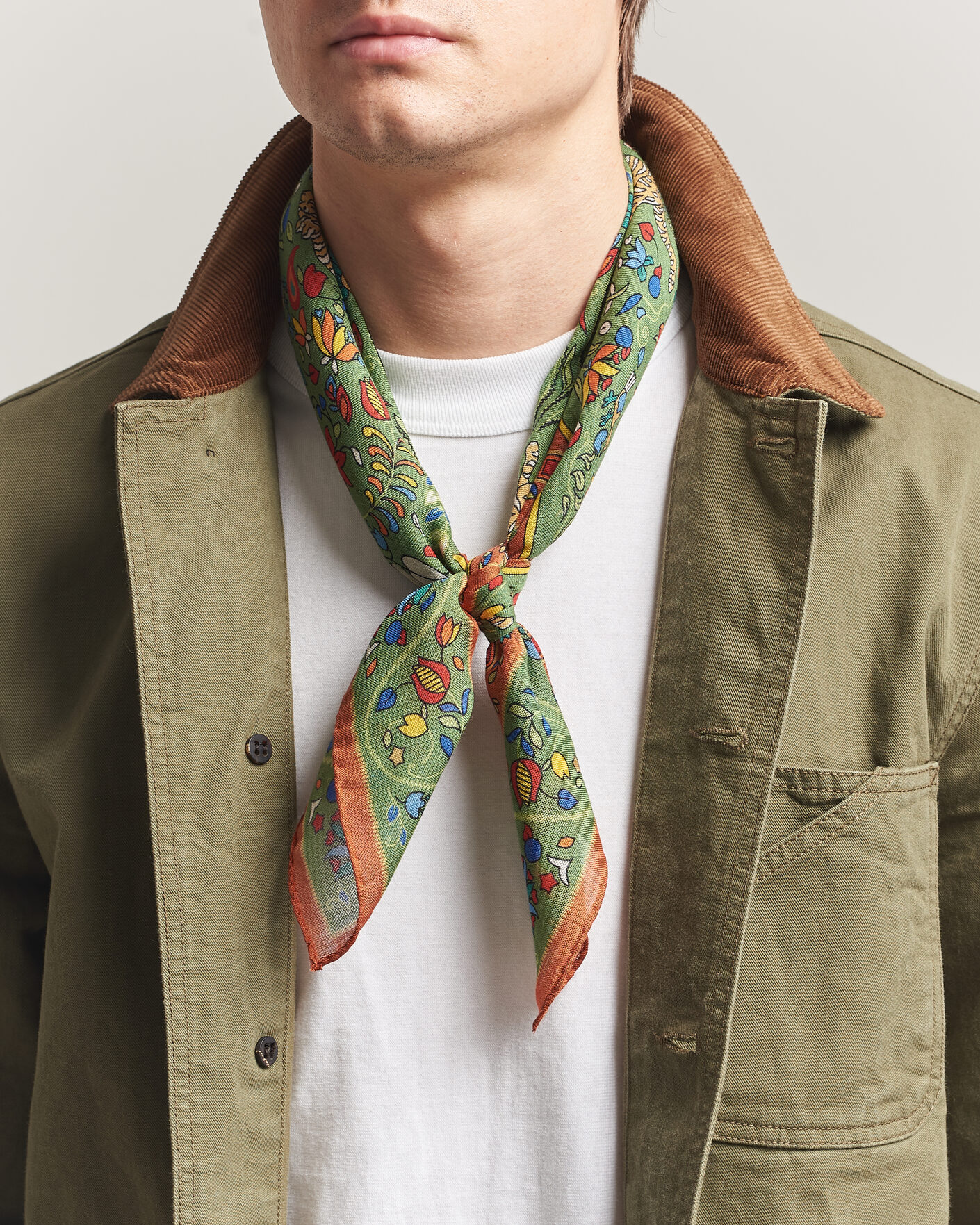 Mies | Huivit | Drake's | Tiger Garden Wool/Silk Bandana Green