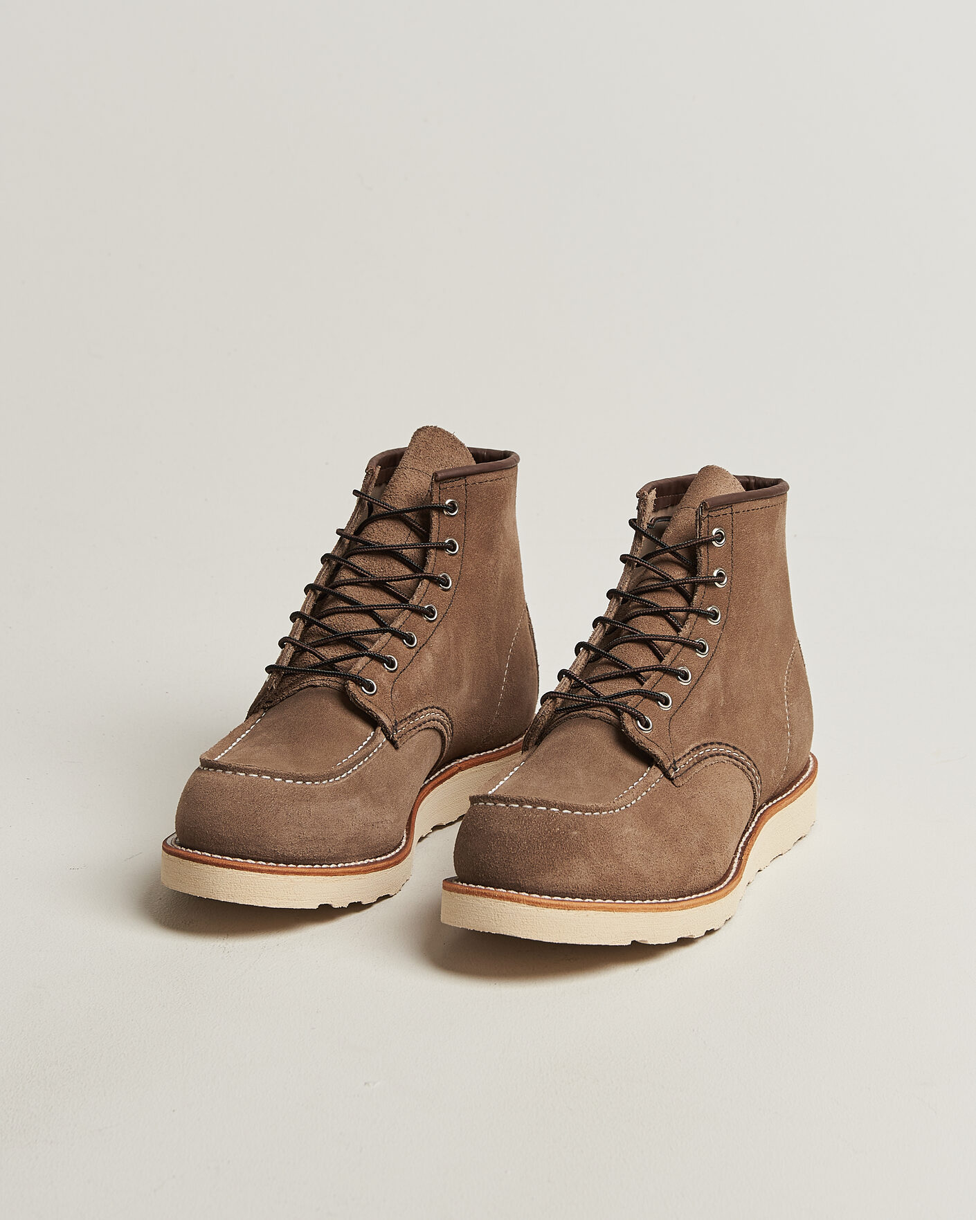Mies | Nilkkurit | Red Wing Shoes | Moc Toe Boot Sandstone Mohave