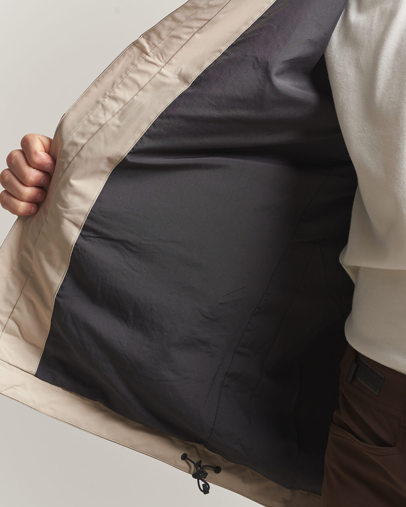 Mies | Takit | Haglöfs | Breeze Proof Jacket Chalk Beige