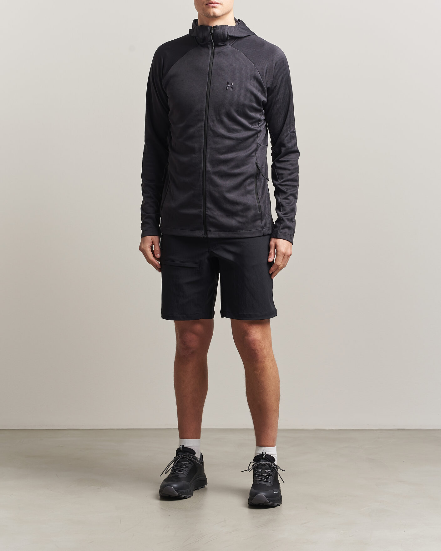 Mies | Puserot | Haglöfs | Korp Mid Fleece Hood True Black