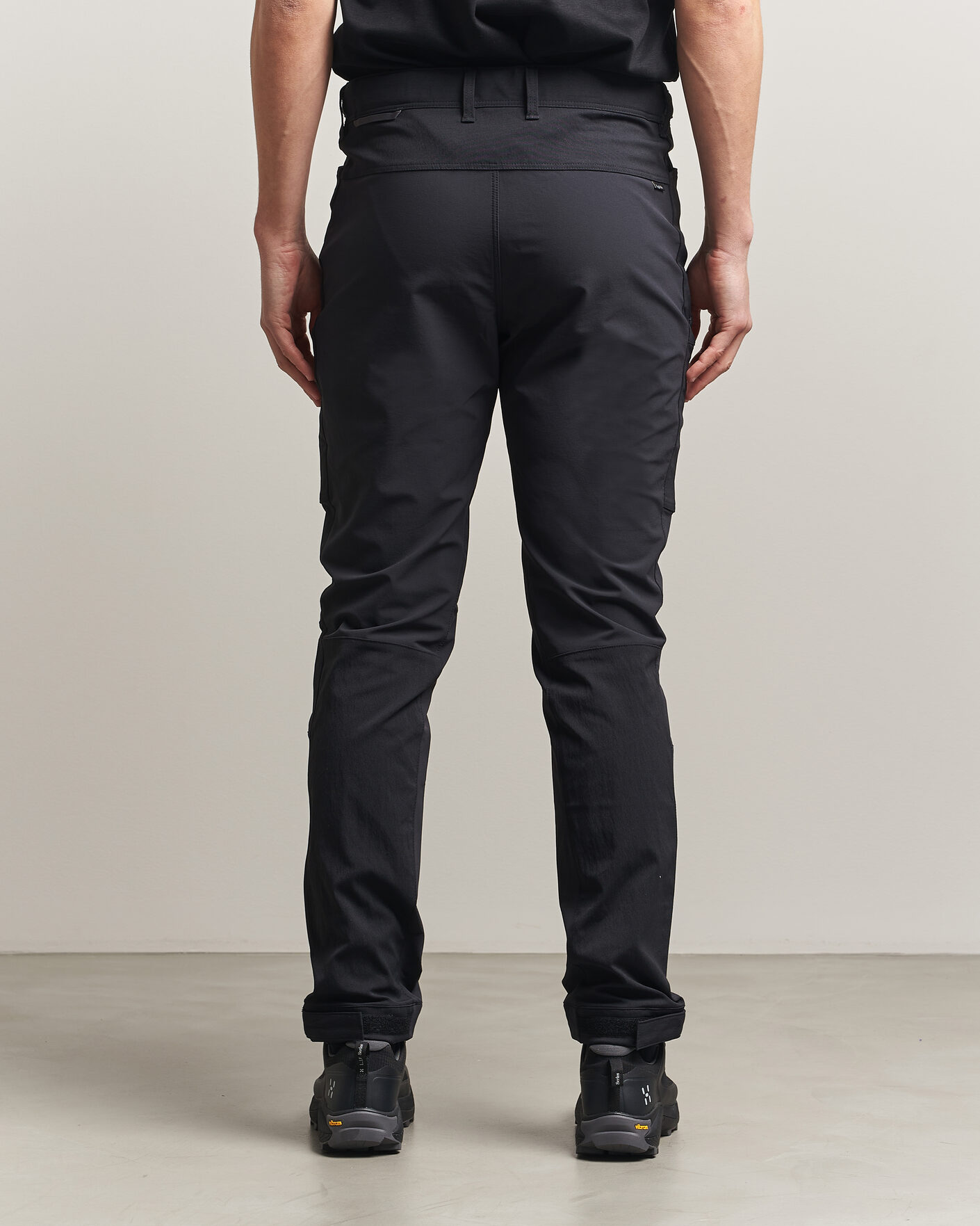 Mies | Housut | Haglöfs | Alert Mid Pants True Black