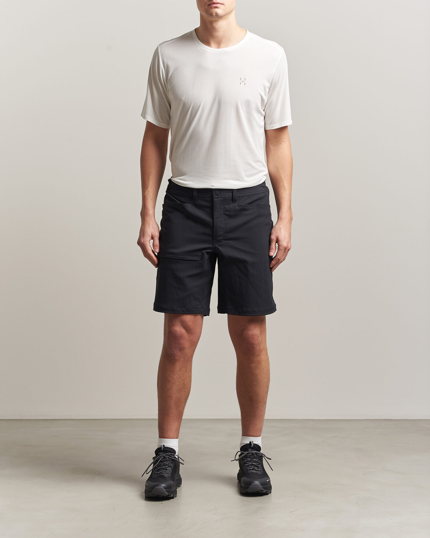 Mies | Shortsit | Haglöfs | Alert Mid Shorts True Black