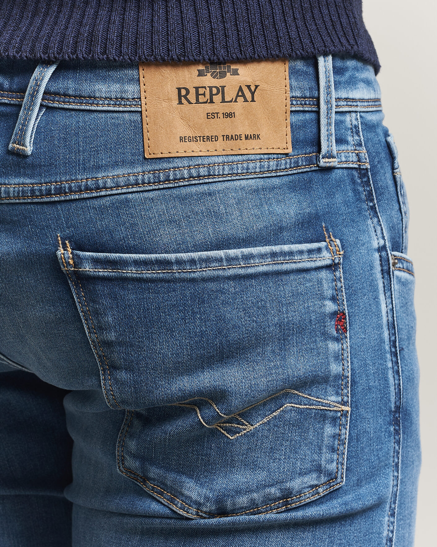 Mies | Farkut | Replay | Anbass Powerstretch Jeans Medium Blue