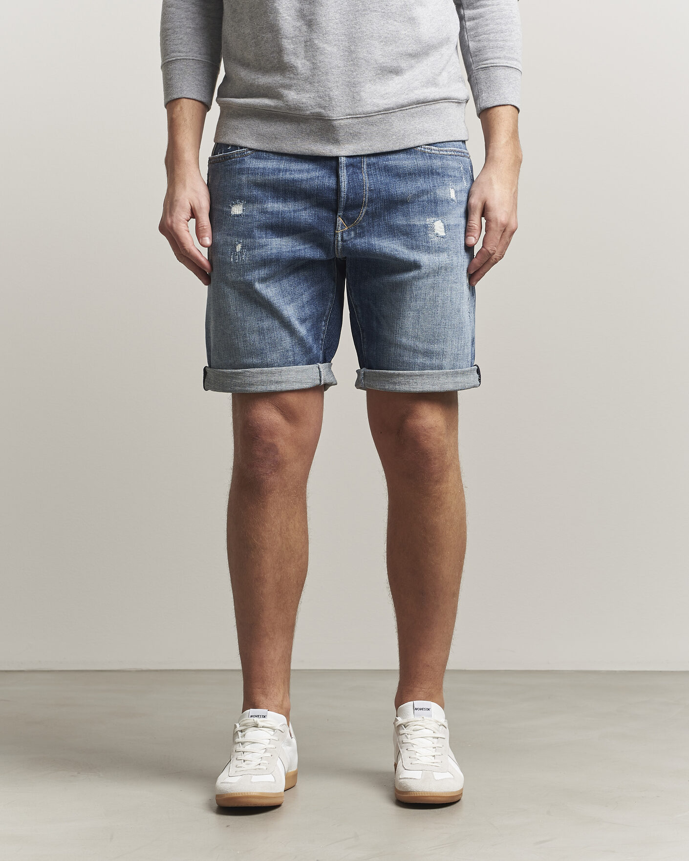 Mies | Shortsit | Replay | RBJ981 Shredded Denim Shorts Medium Blue