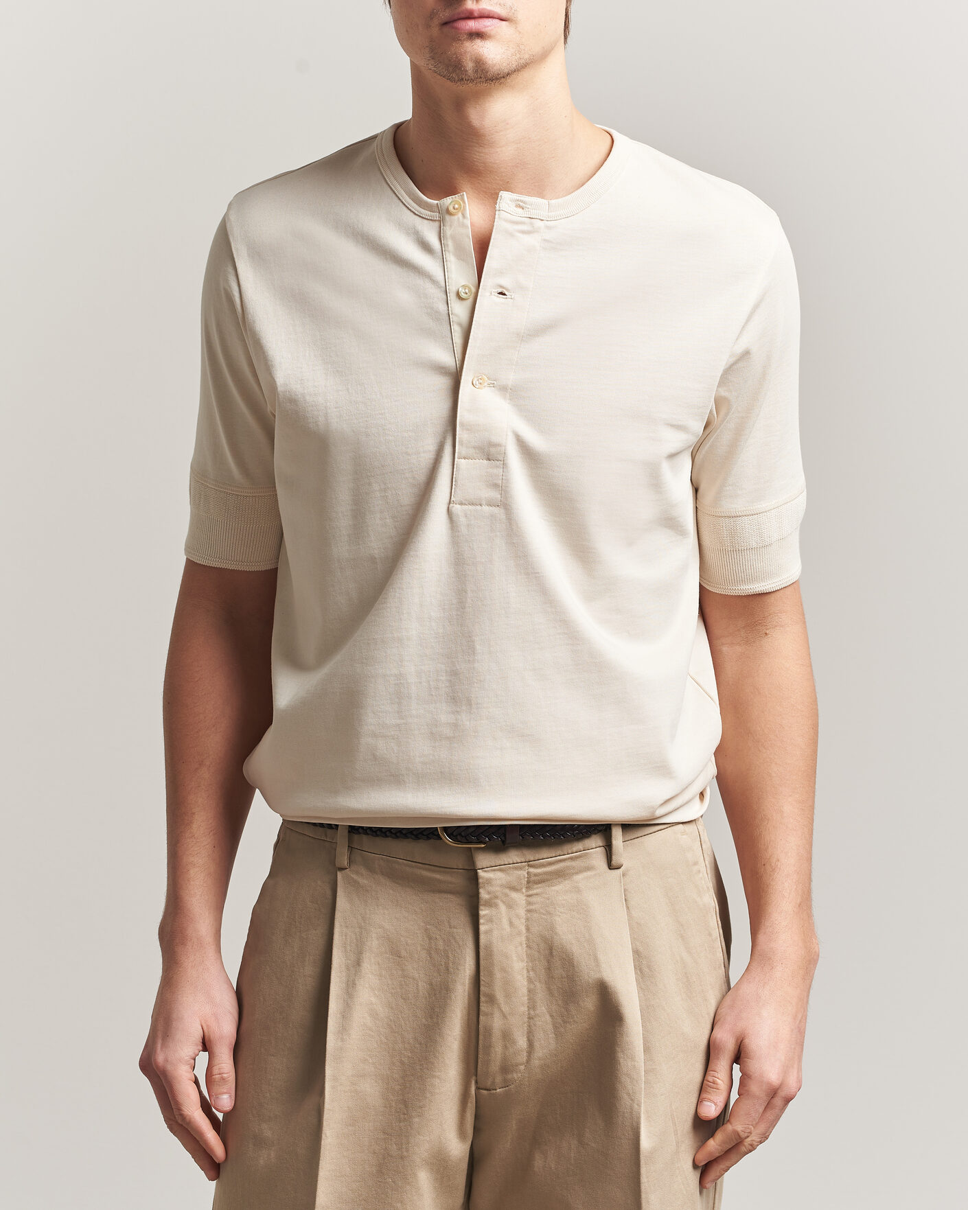 Mies | T-paidat | Merz b. Schwanen | Classic Organic Cotton Short Sleeve Henley Nature