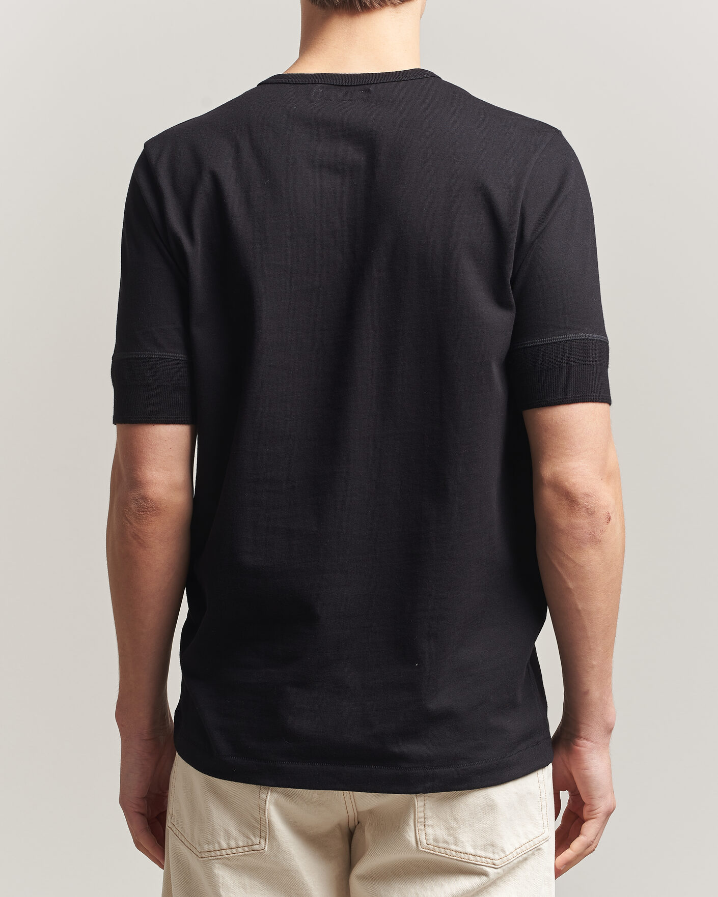 Mies | T-paidat | Merz b. Schwanen | Classic Organic Cotton Short Sleeve Henley Black