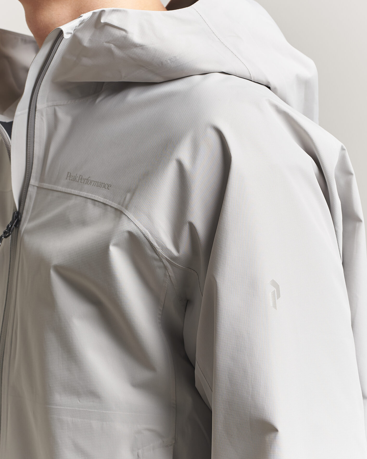 Mies | Takit | Peak Performance | Treeline Hipe Hooded Shell Jacket Summit Smoke