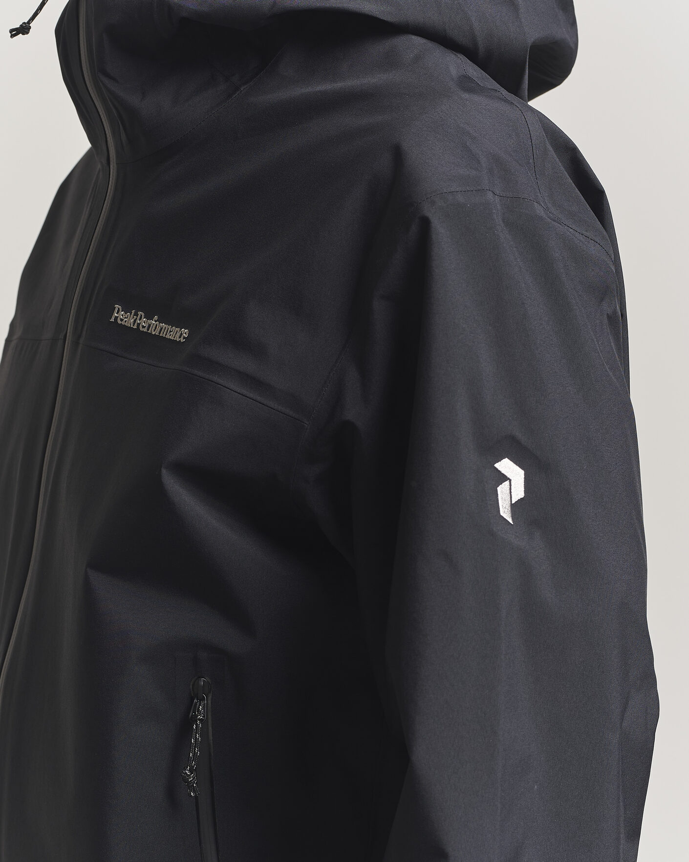 Mies | Takit | Peak Performance | Treeline Gore-Tex Shell Jacket Black