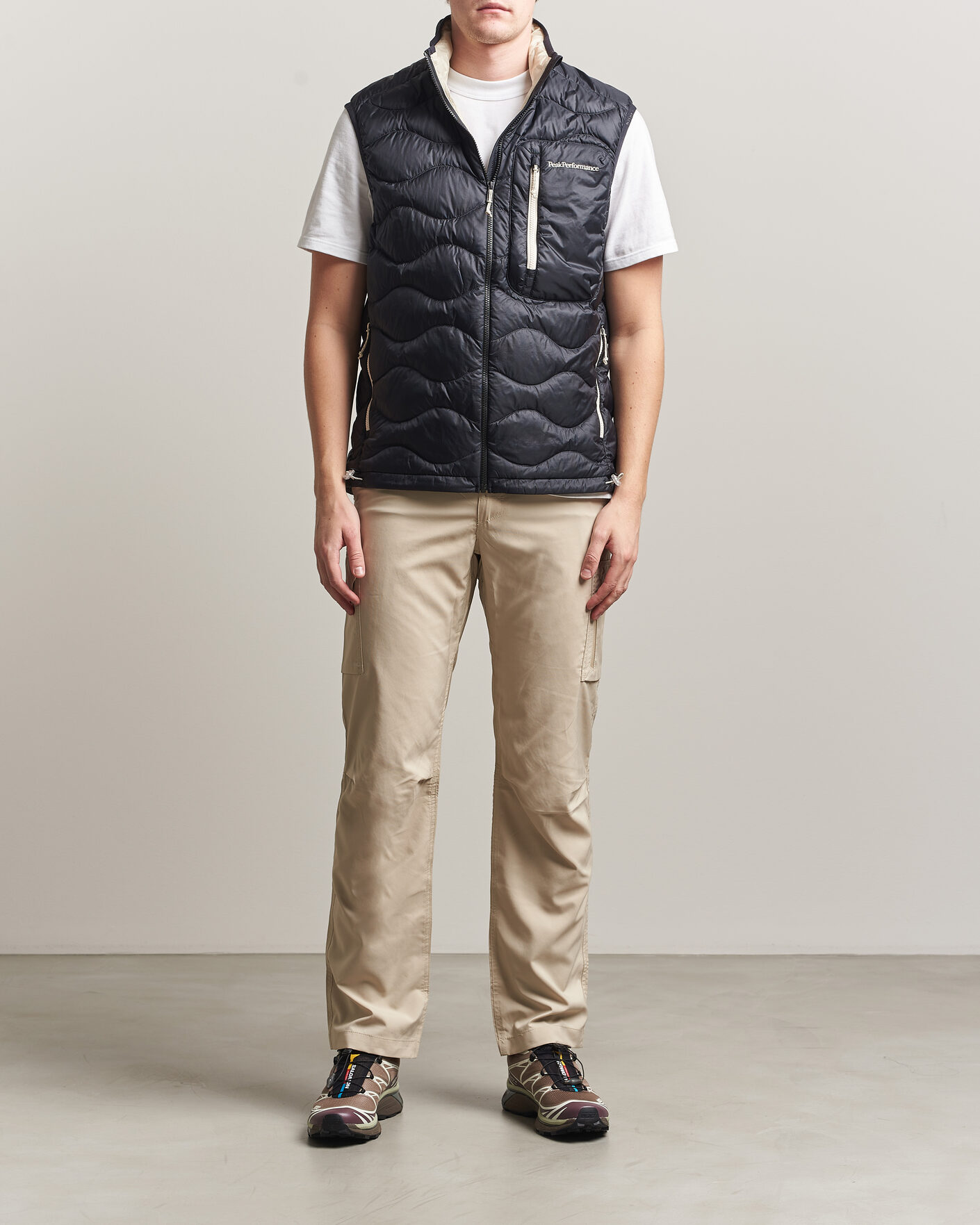 Mies | Ulkoliivit | Peak Performance | Helium Utility Down Vest Black
