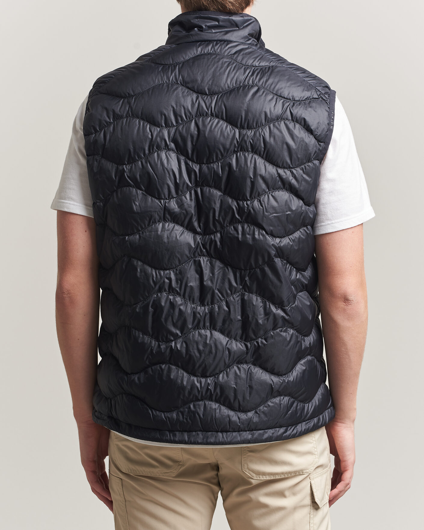 Mies | Ulkoliivit | Peak Performance | Helium Utility Down Vest Black
