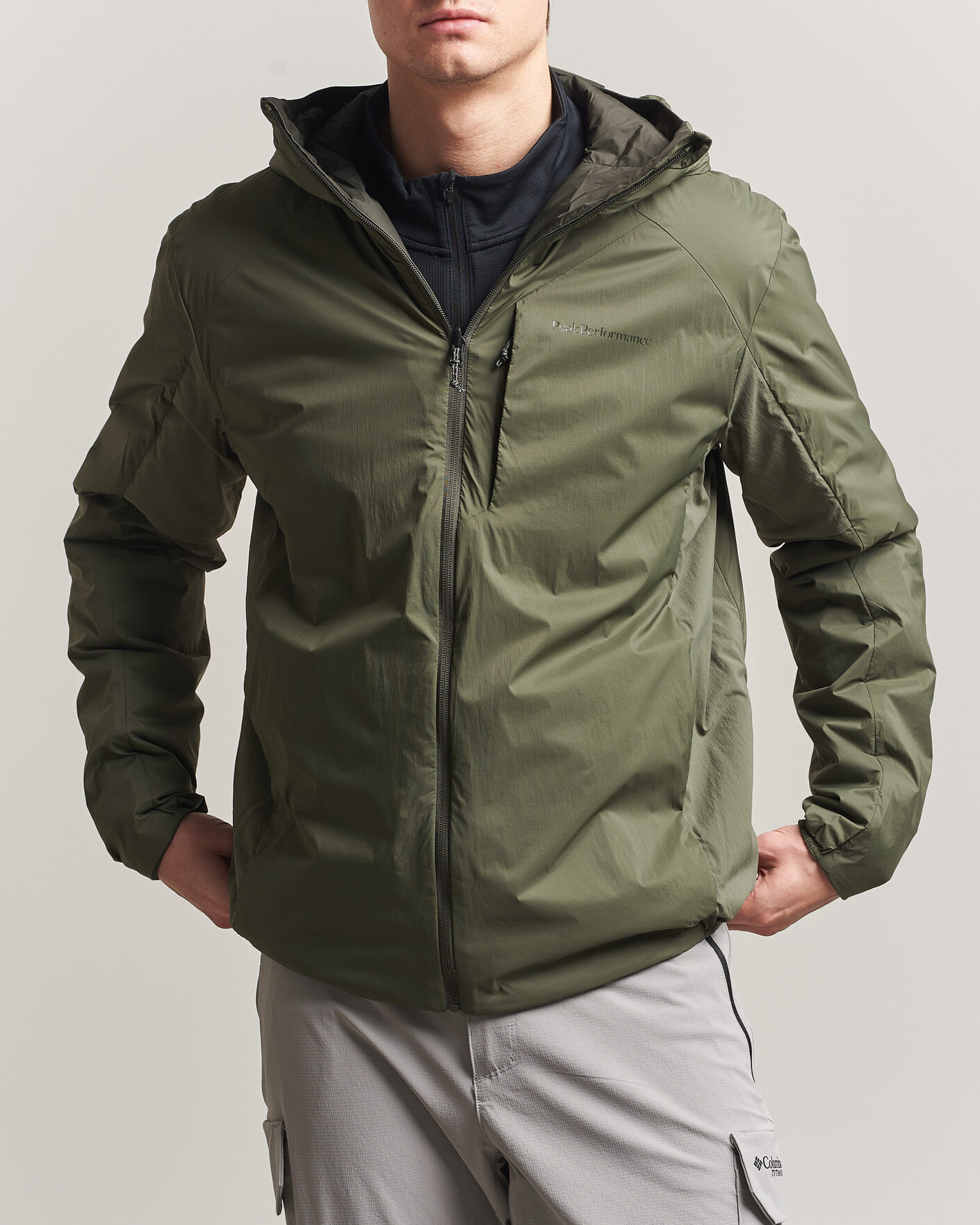 Mies | Takit | Peak Performance | Freelight Reversible Hooded Jacket Pine Needle