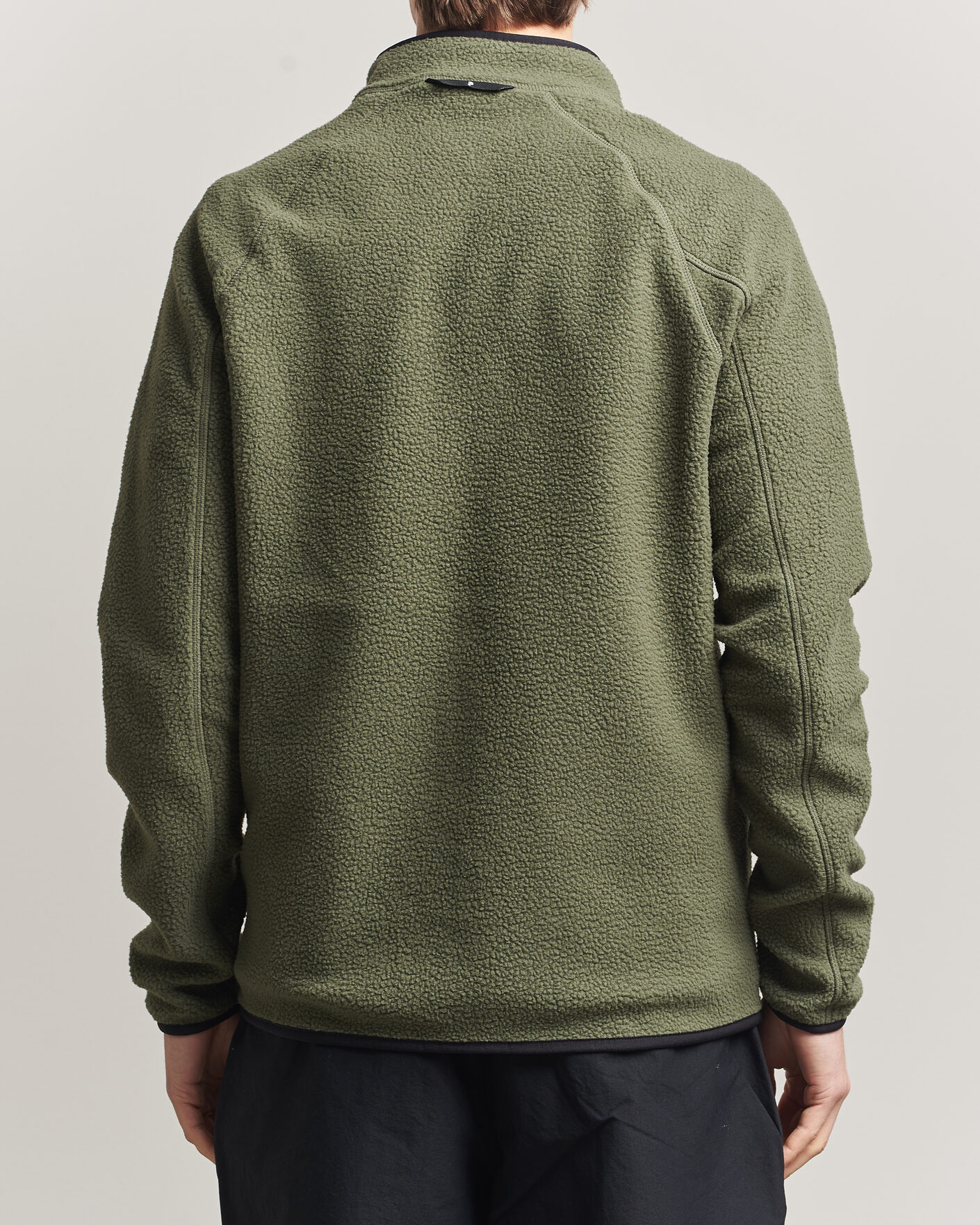 Mies | Puserot | Peak Performance | Nature Rush Pile Full Zip Pine Needle