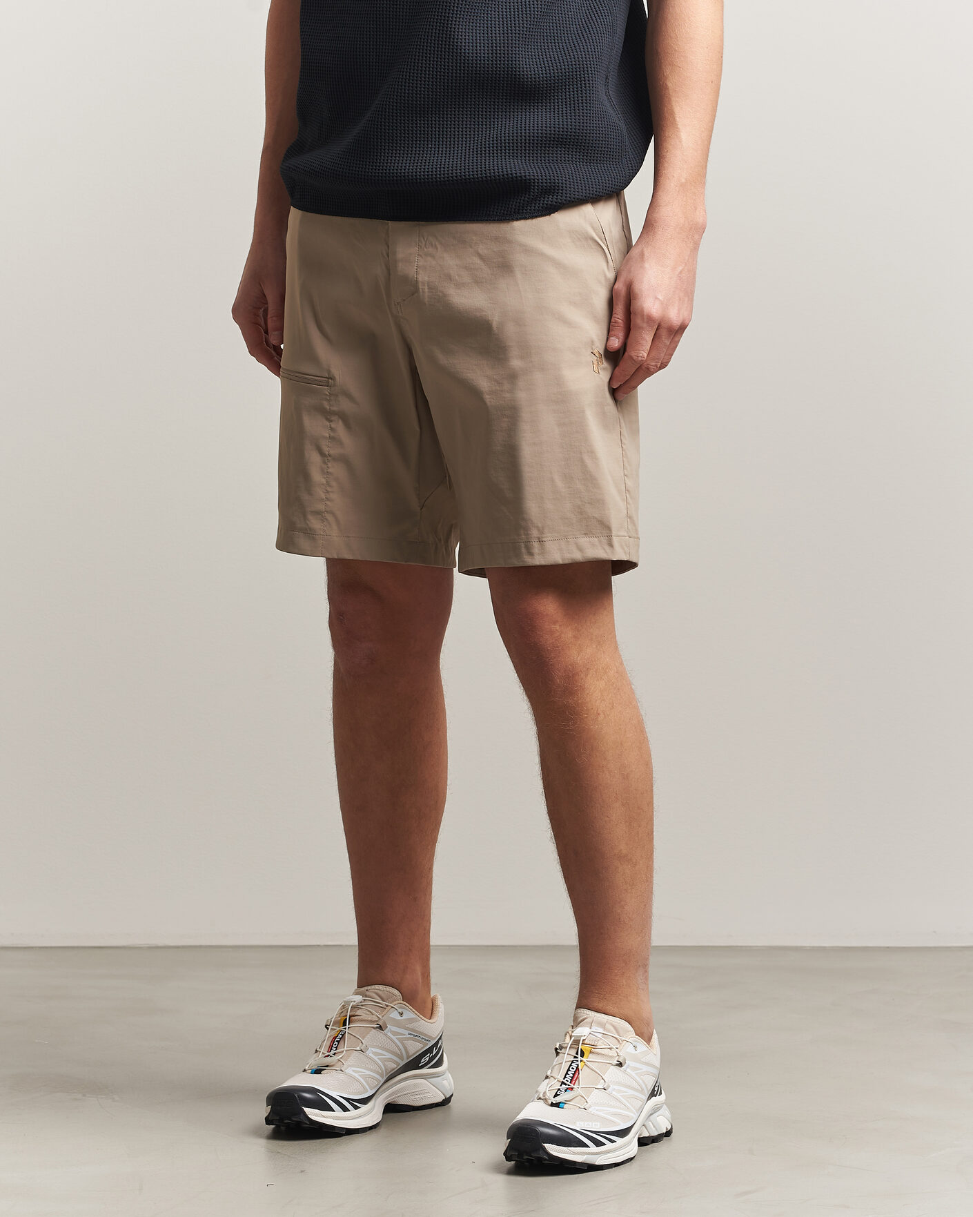 Mies | Shortsit | Peak Performance | Iconiq Shorts Avid Beige