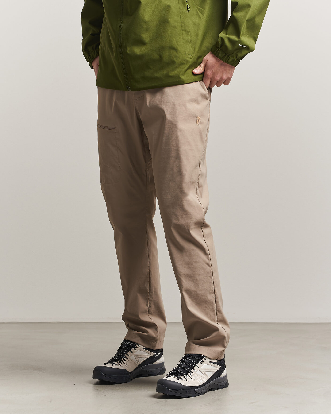 Mies | Housut | Peak Performance | Iconiq Pants Avid Beige