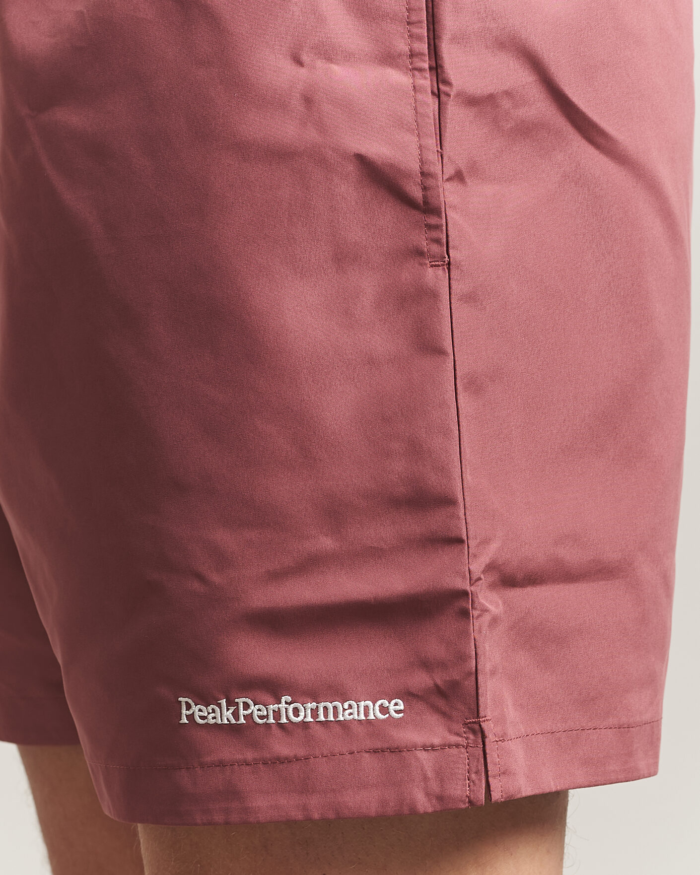 Mies | Uimahousut | Peak Performance | Swimshorts Wild Rouge