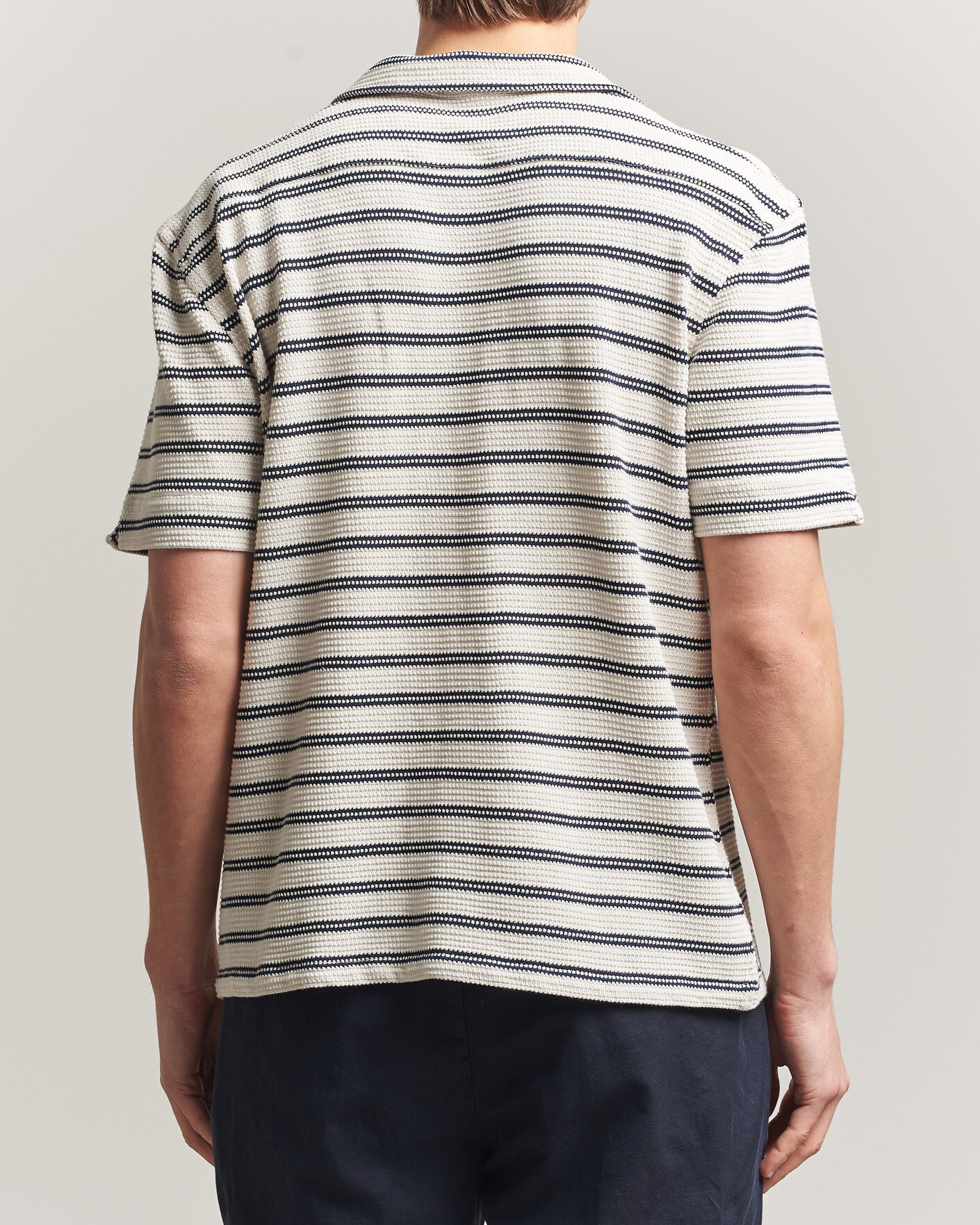 Mies | Kauluspaidat | Polo Ralph Lauren | Knitted Camp Shirt Pale Cream/Newport Navy