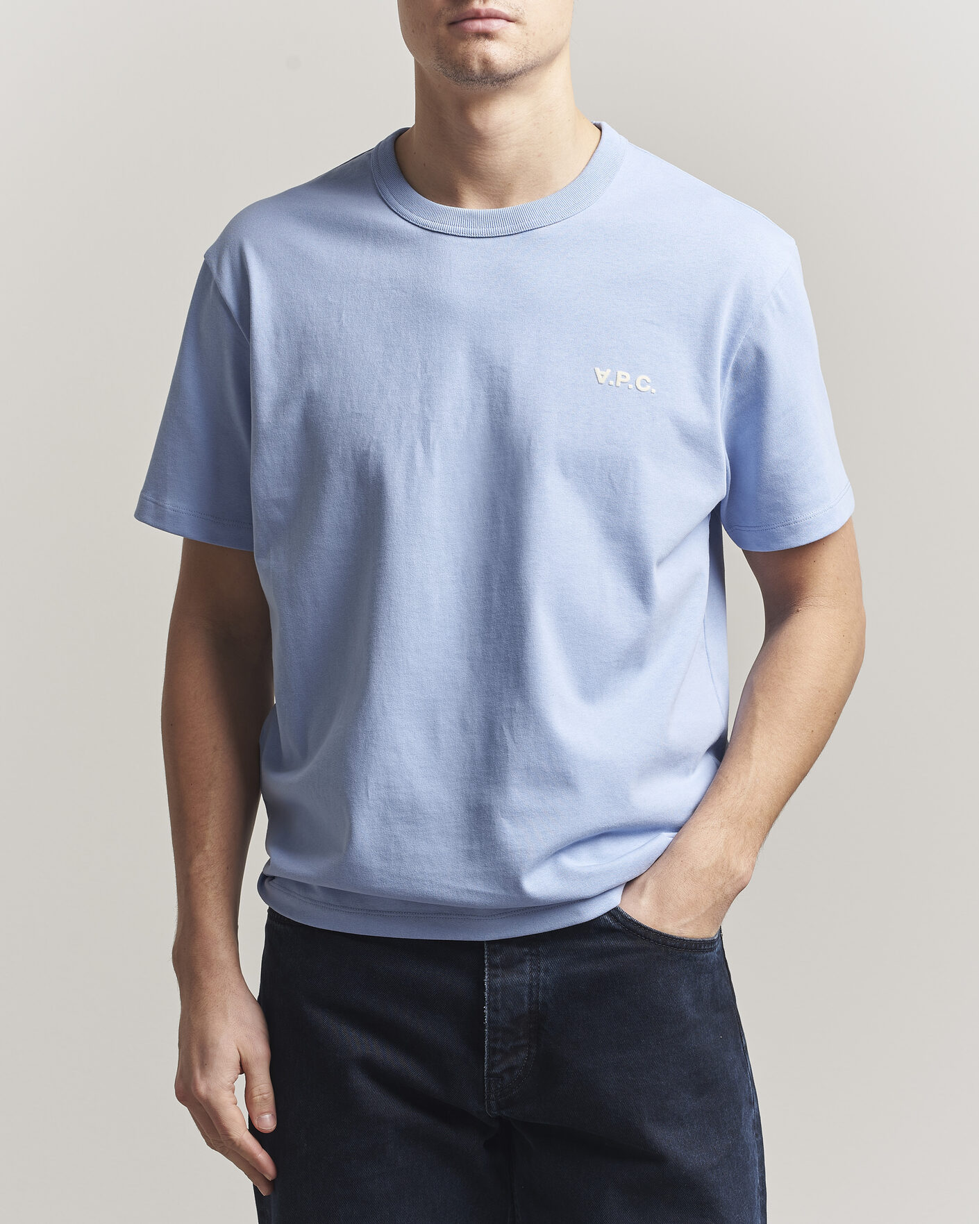 Mies | T-paidat | A.P.C. | Boxy Fit Petit VPC T-Shirt Light Blue