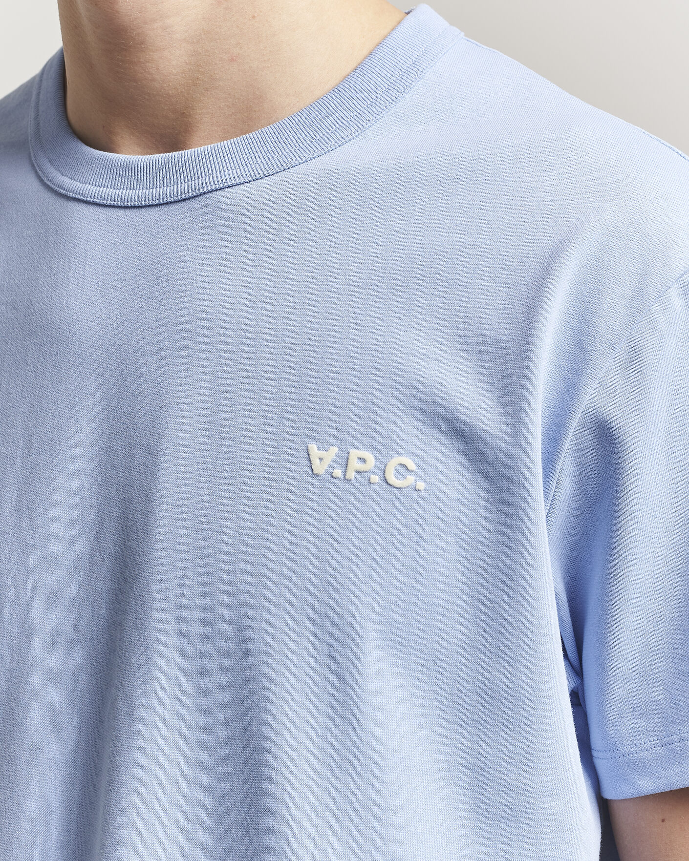Mies | T-paidat | A.P.C. | Boxy Fit Petit VPC T-Shirt Light Blue