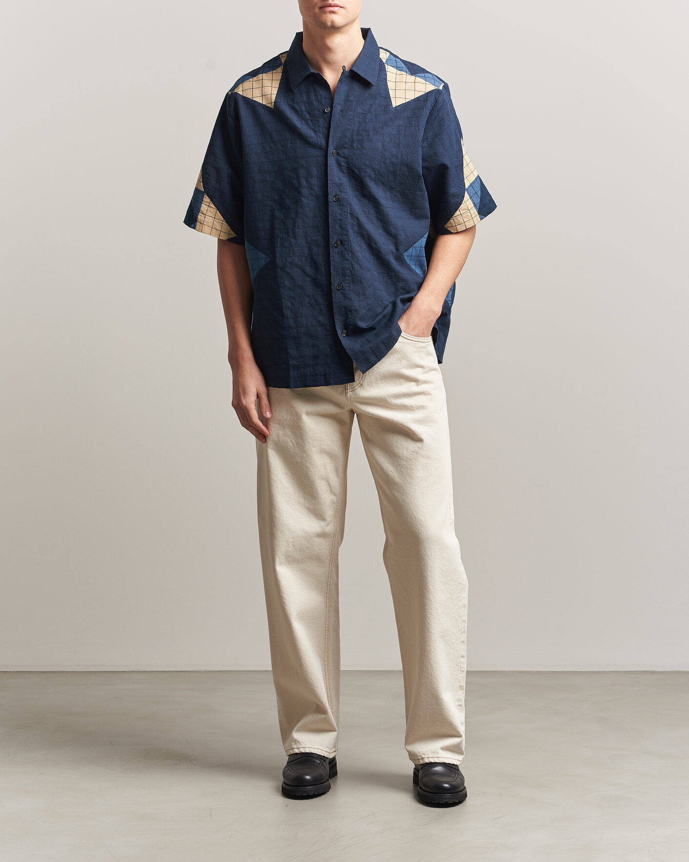 Mies | Kauluspaidat | A.P.C. | Patchwork Short Sleeve Indigo