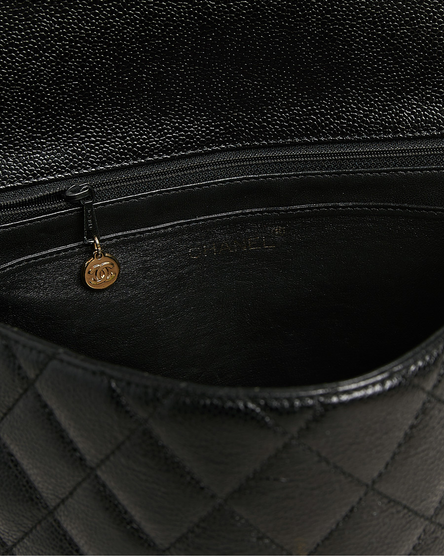 Mies | Pre-Owned & Vintage Bags | Chanel Pre-Owned | Kelly Top Handle Bag Caviar Black