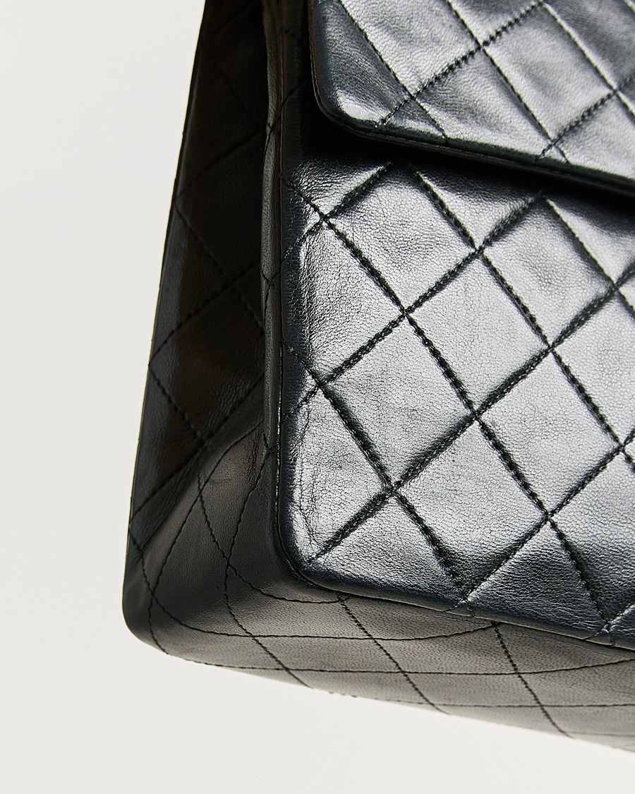 Mies | Pre-Owned & Vintage Bags | Chanel Pre-Owned | Single Flap Bag Lambskin Black