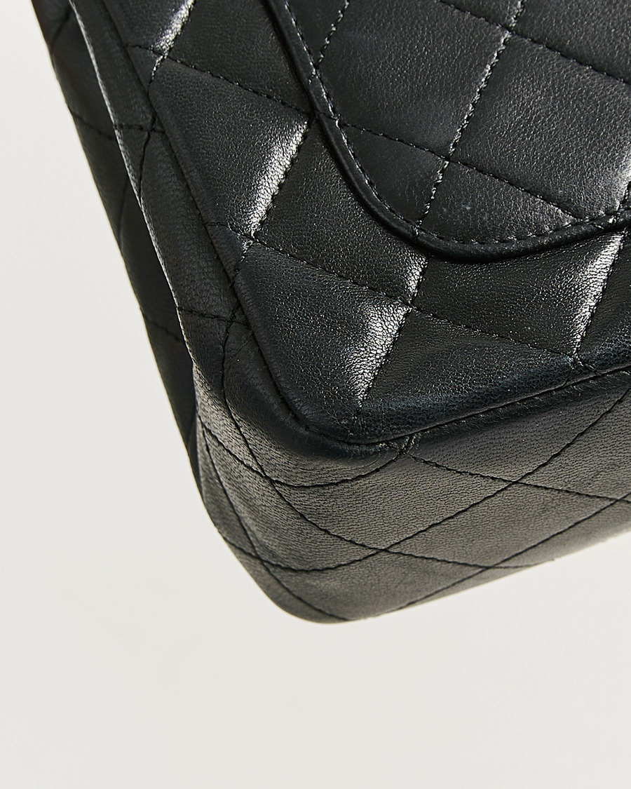 Mies | Pre-Owned & Vintage Bags | Chanel Pre-Owned | Classic Double Flap Small Lamskin Black