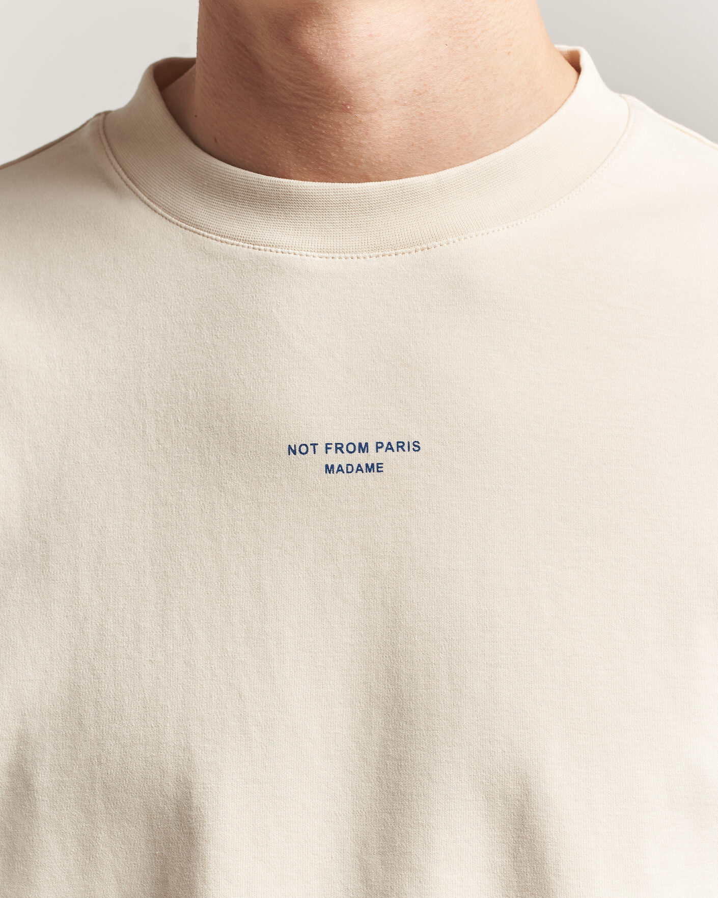 Mies | T-paidat | Drôle de Monsieur | Classic Slogan T-Shirt Sand