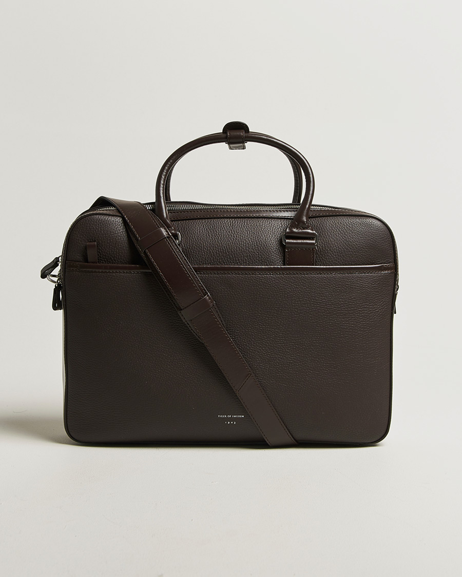 Mies | Laukut | Tiger of Sweden | Burin Grained Leather Briefcase Dark Brown